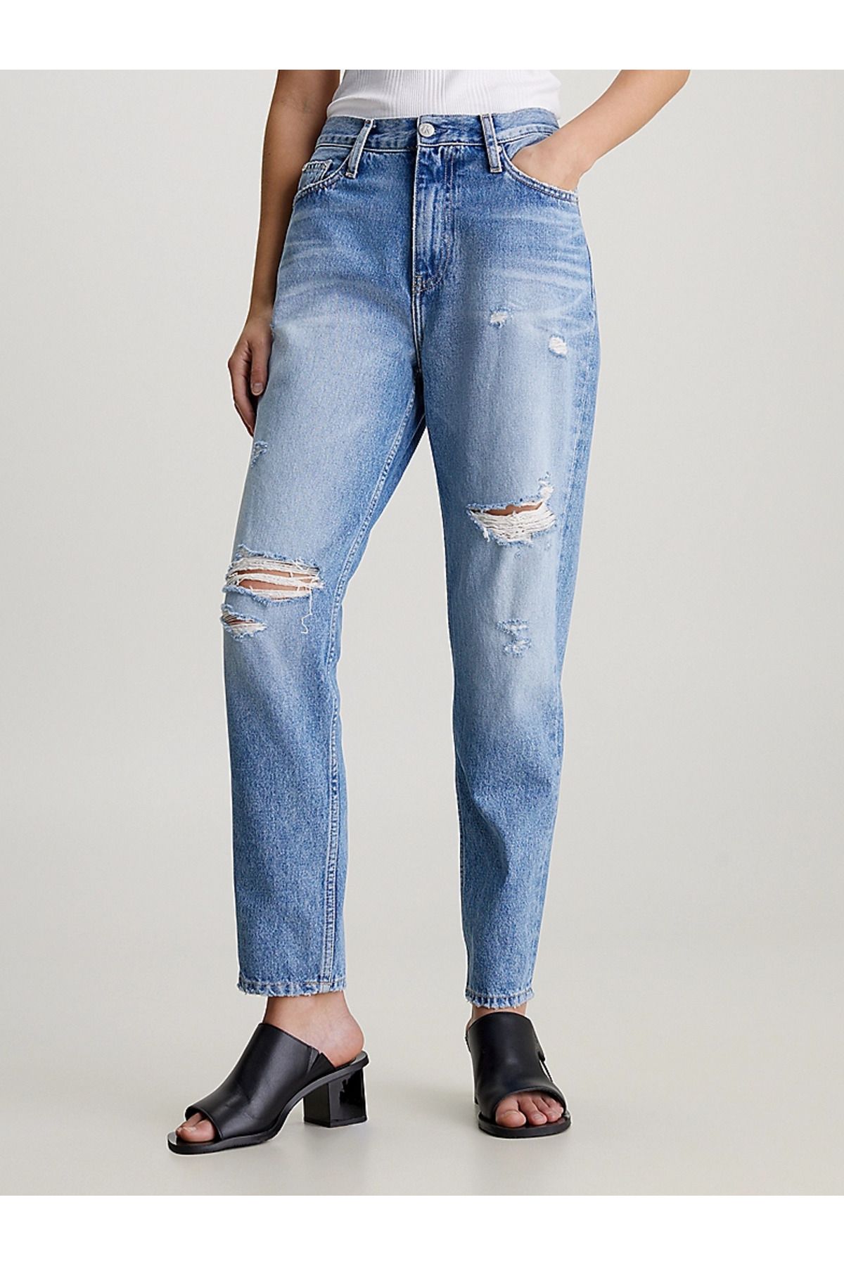 Calvin Klein Kadın Normal Belli Dar Kesim Düz Paça Mavi Jeans J20J223310-1AA