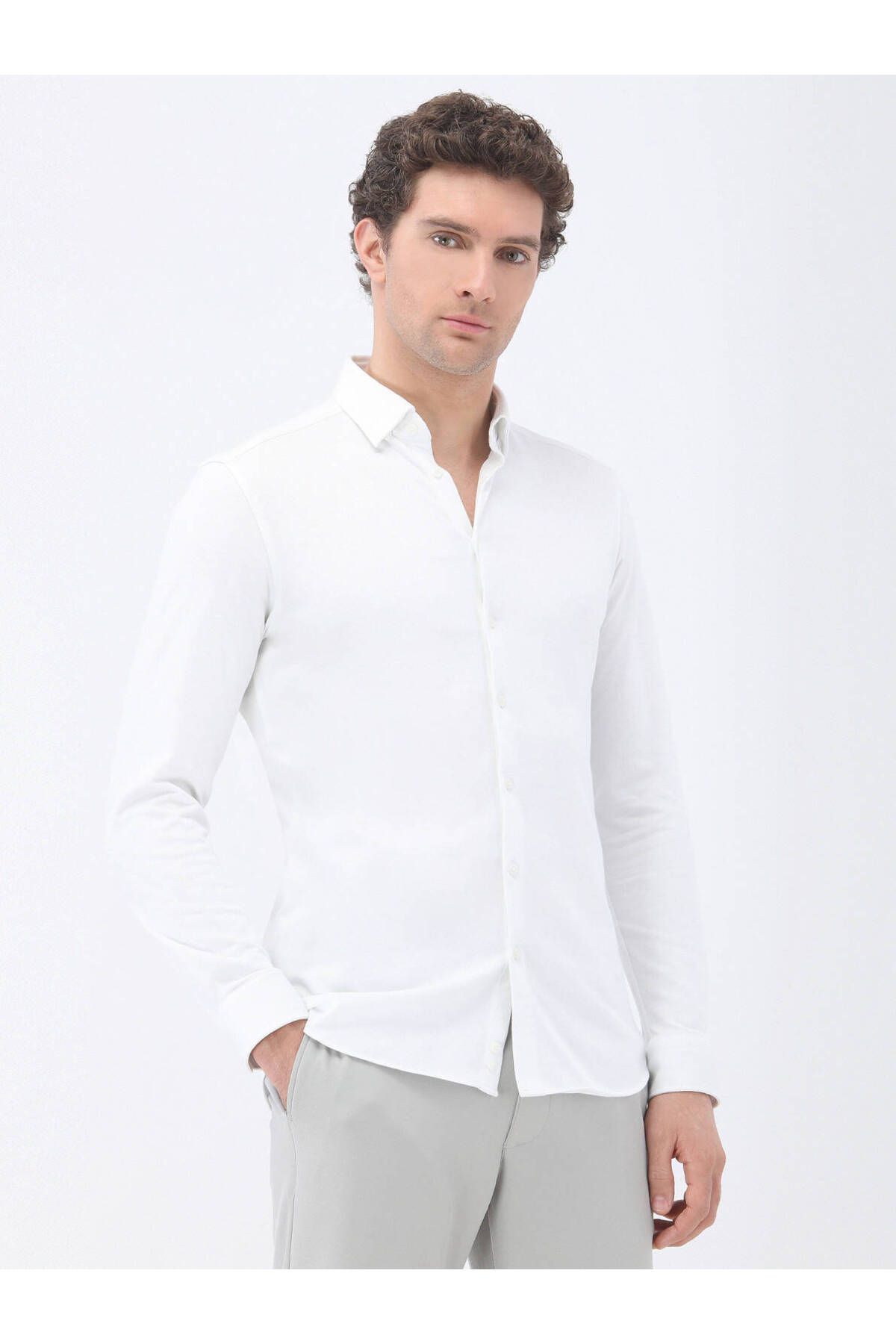Kip Beyaz Slim Fit Casual %100 Pamuk Gömlek