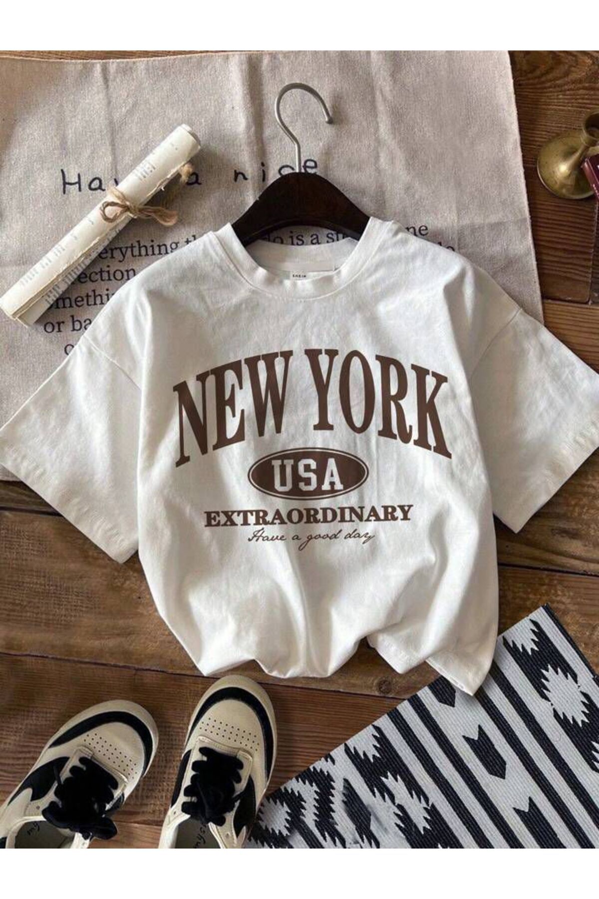 Afternoon Kids Kız/Erkek Çocuk Beyaz  ''New York'' Ön Baskılı Tişört