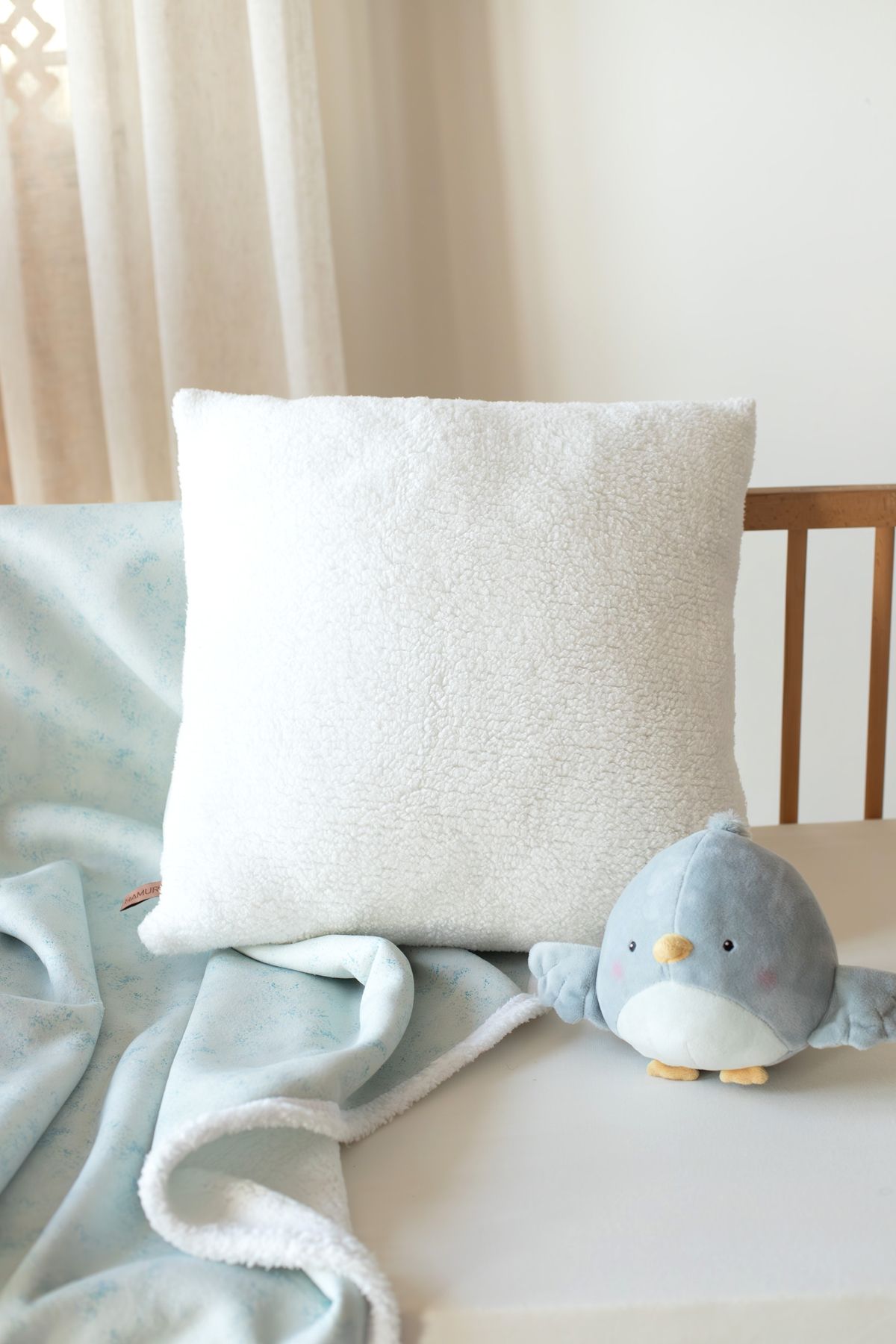 HAMUR Fluffy Uyku Beşik Yastığı Kırlent Kılıfı Dekoratif Bebek Çocuk Odası Koyun Tüyü  Kuzu Kılıf Beyaz