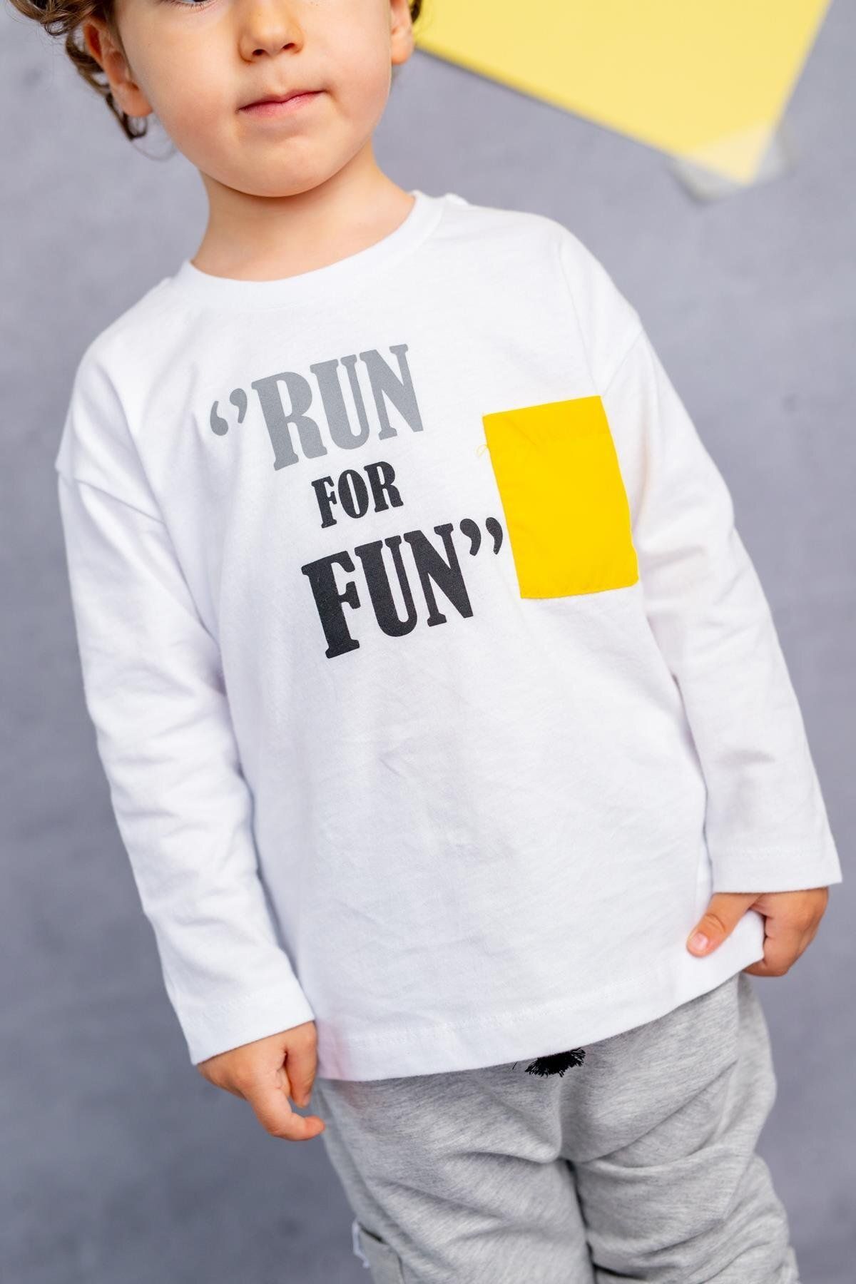 Zeyland Erkek Bebek Beyaz Run For Fun Baskılı Sarı Cep Detaylı Uzun Kollu T-shirt (9AY-4YAŞ)