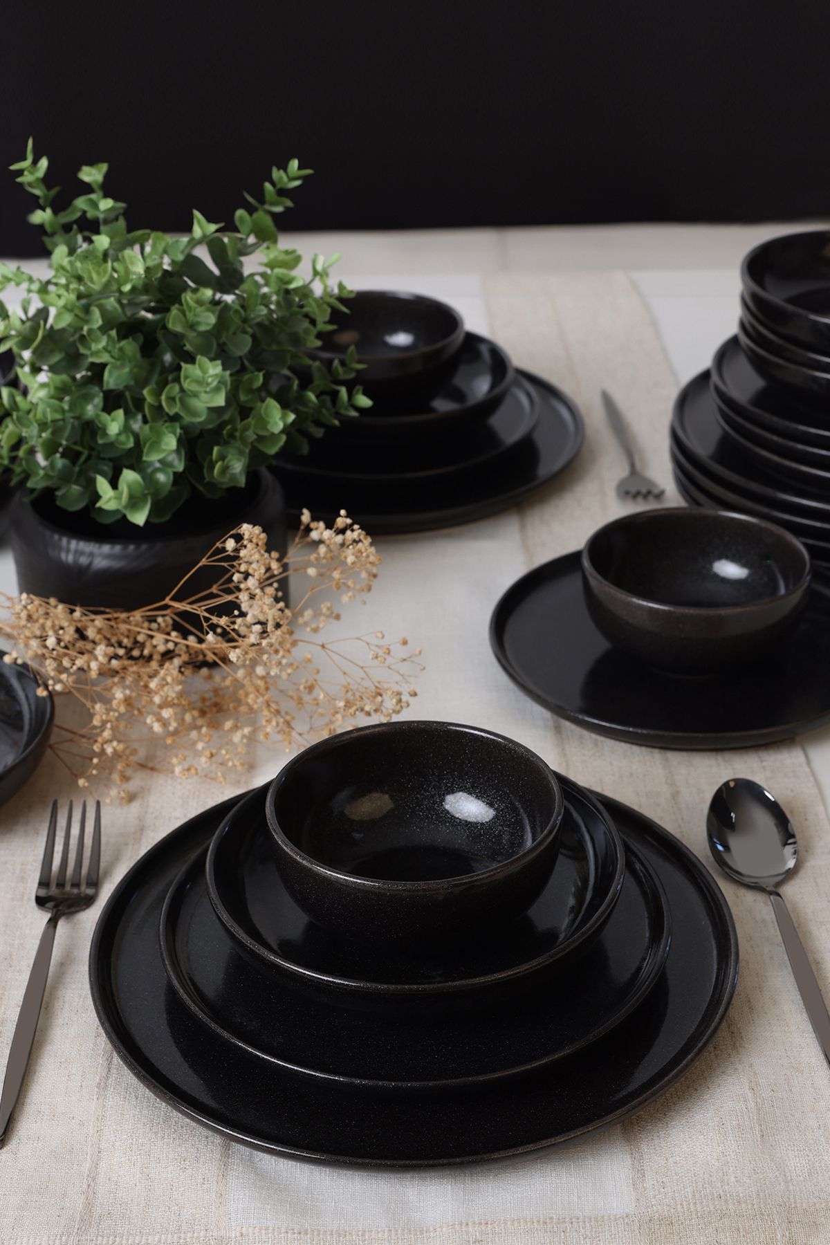 Keramika Twinkle Simli Siyah 24 Parça 6 Kişilik Yemek Takımı