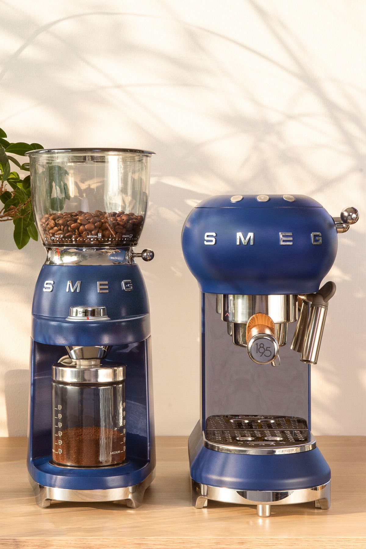 Smeg 1895 Blue Epresso Makinesi & Kahve Öğütücülü Maestro Kahve Seti