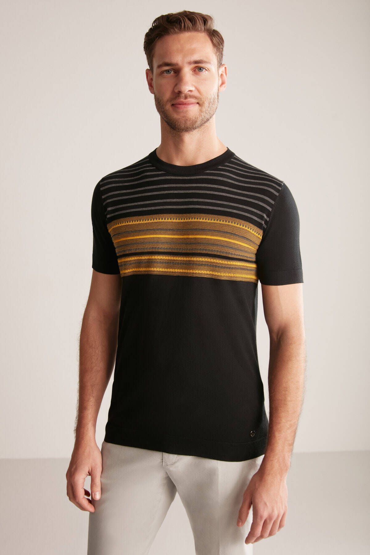 Hemington İpek Pamuk Karışım Çizgi Desenli Siyah Triko T-Shirt