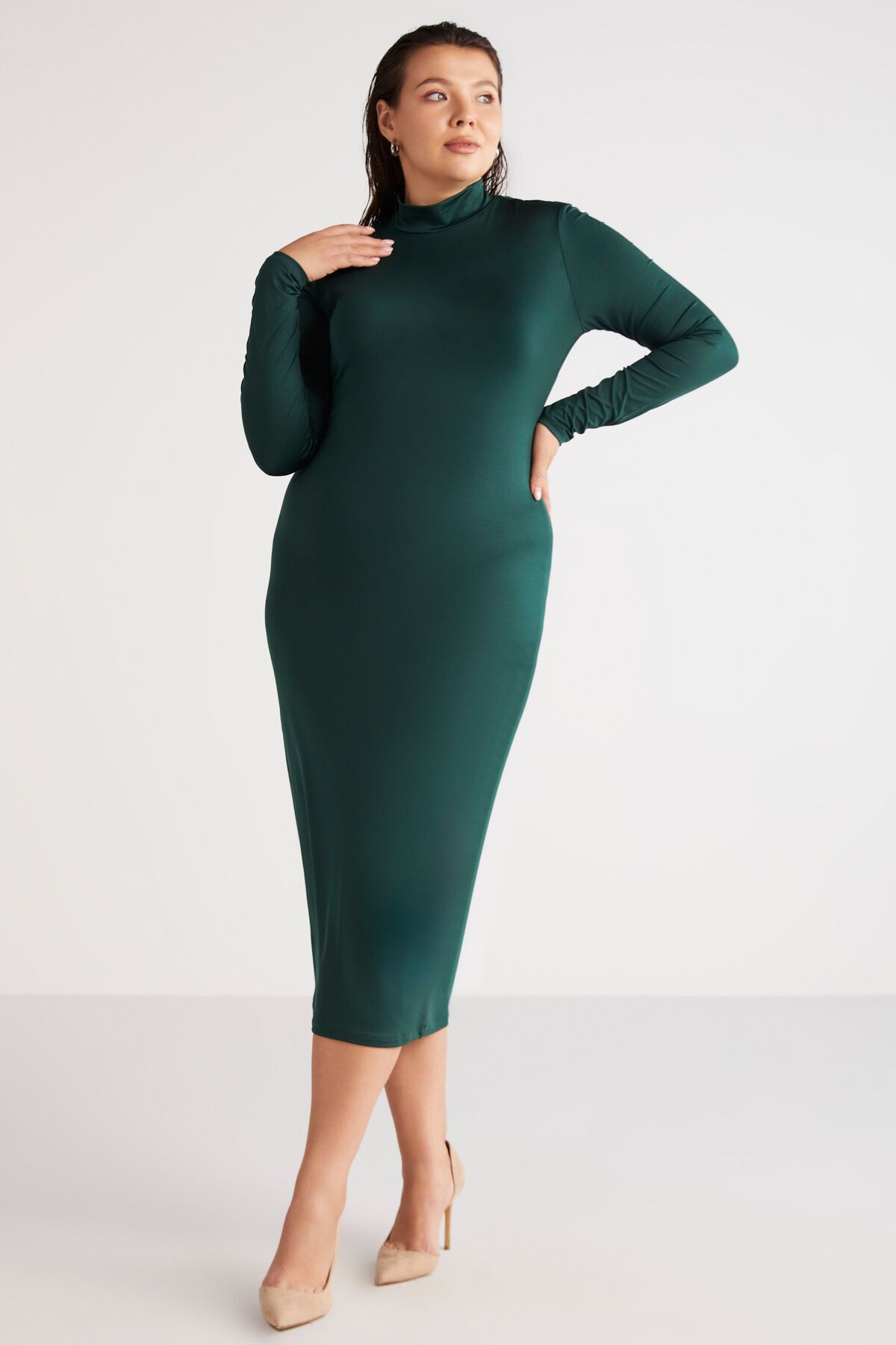 ETHIQUET Katjabb Kadın Vücudu Tamamen Saran Slim Fit Dik Yaka Midi Boy Yeşil Büyük Beden Elbise