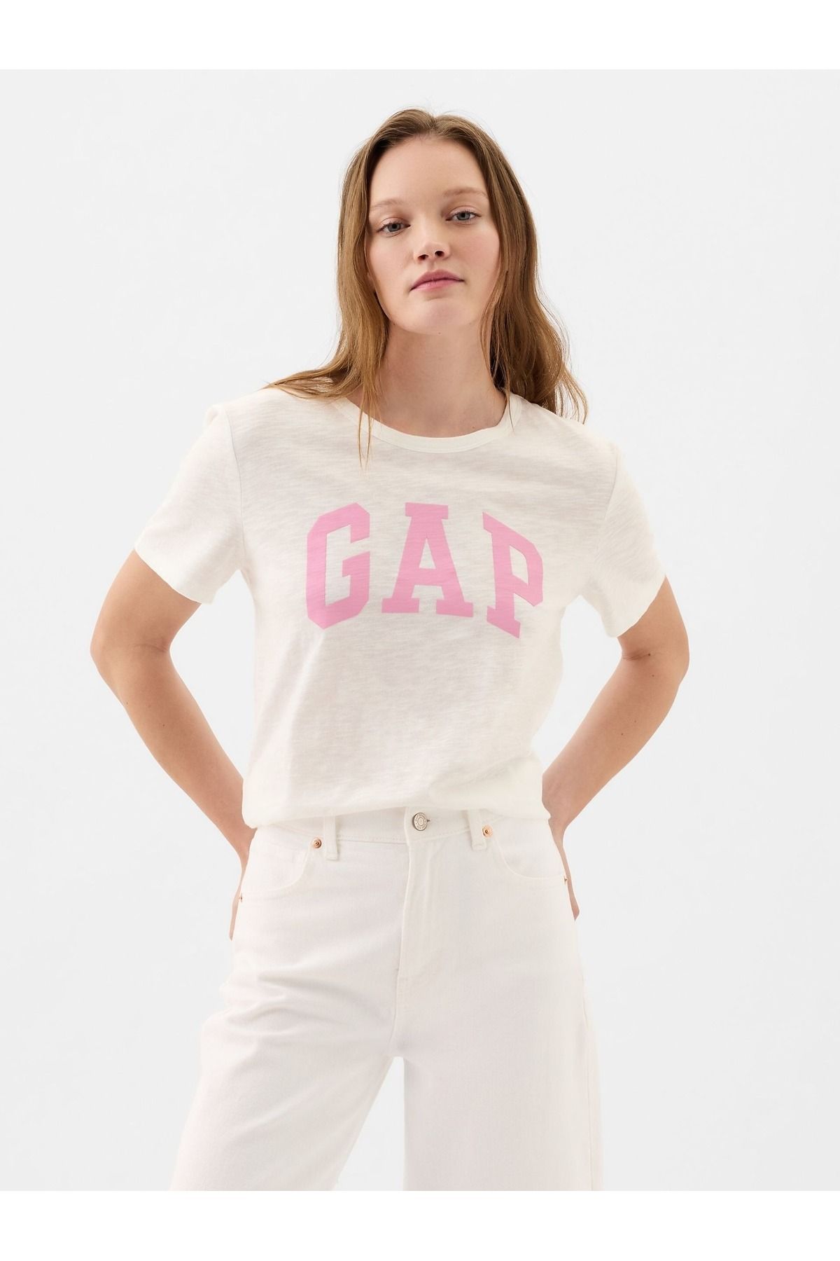 GAP Kadın Kırık Beyaz Gap Logo T-Shirt