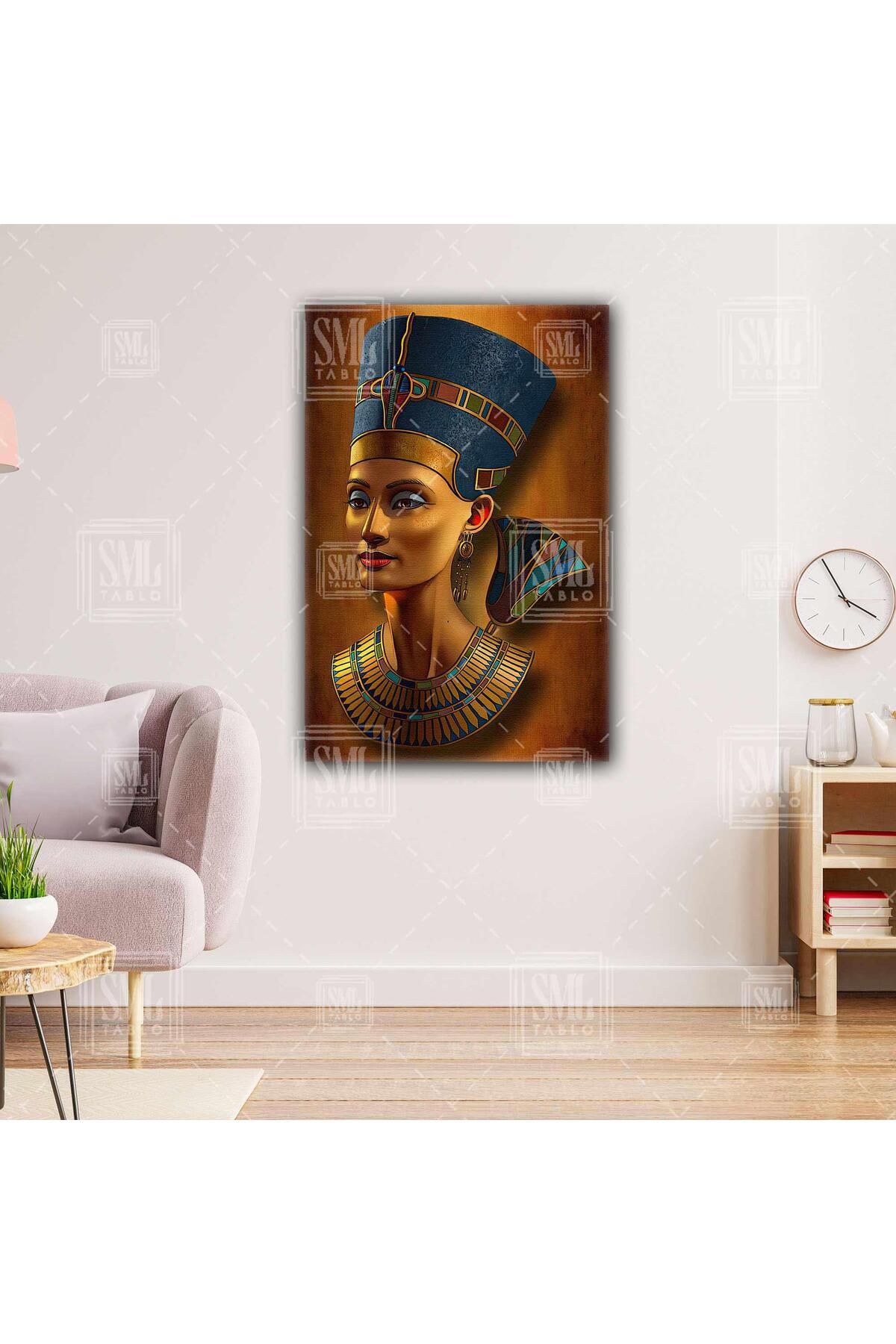 SML TABLO Kraliçe Nefertiti Altın Küpeli Mısırlı Kadın Etnik Geleneksel Kıyafet Dikey Kanvas Tablo