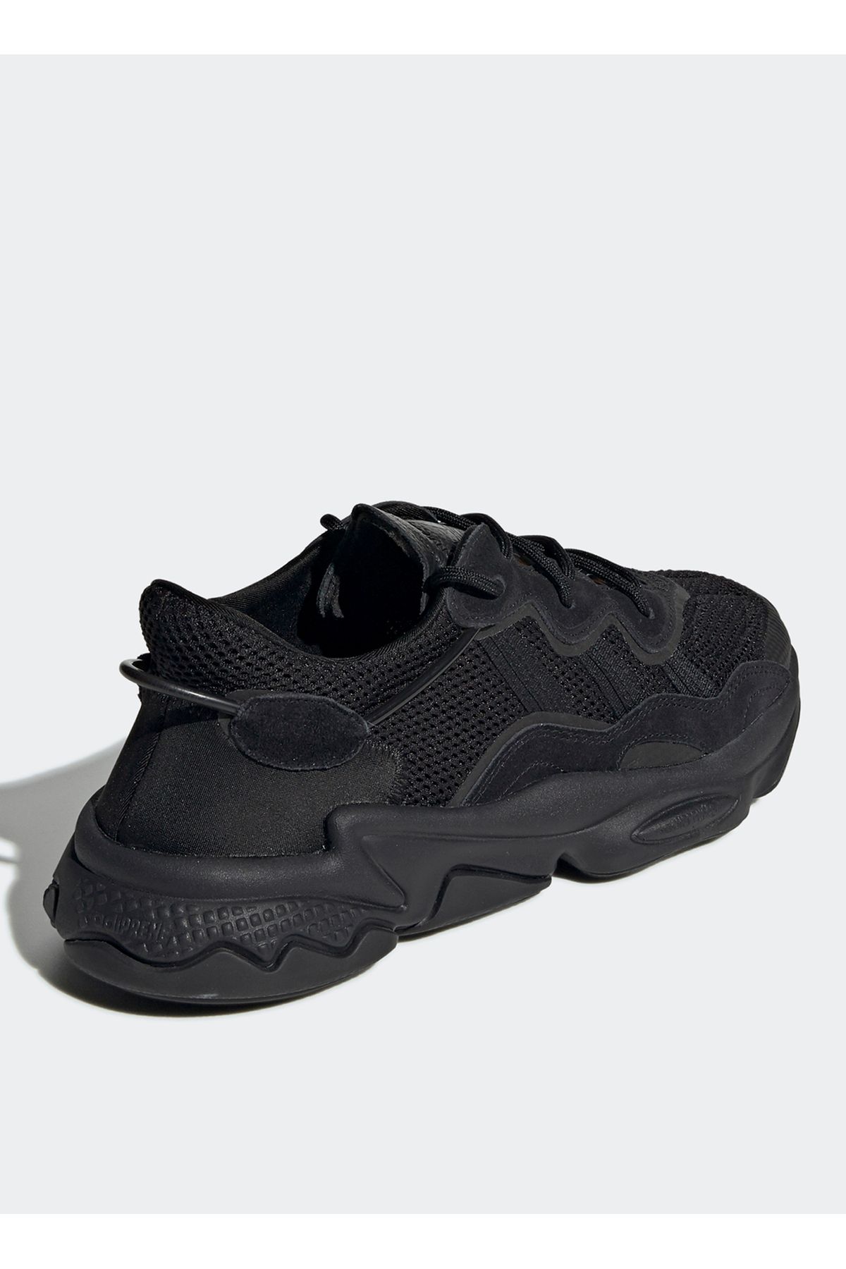 adidas Siyah - Gri Erkek Lifestyle Ayakkabı EE6999-OZWEEGO