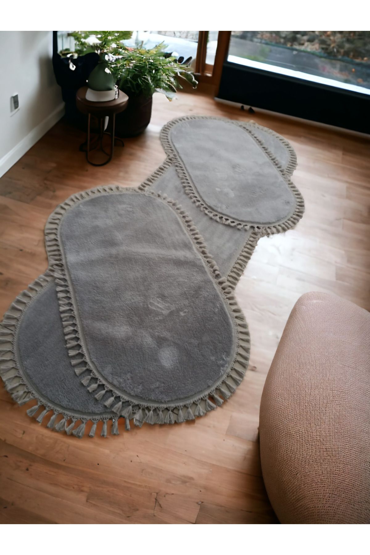 Altun Carpet 3lüx Açık Gıri Post Pelüş Kaymaz Ponpon Saçaklı Halı Yatak Odsası Ölçüleri