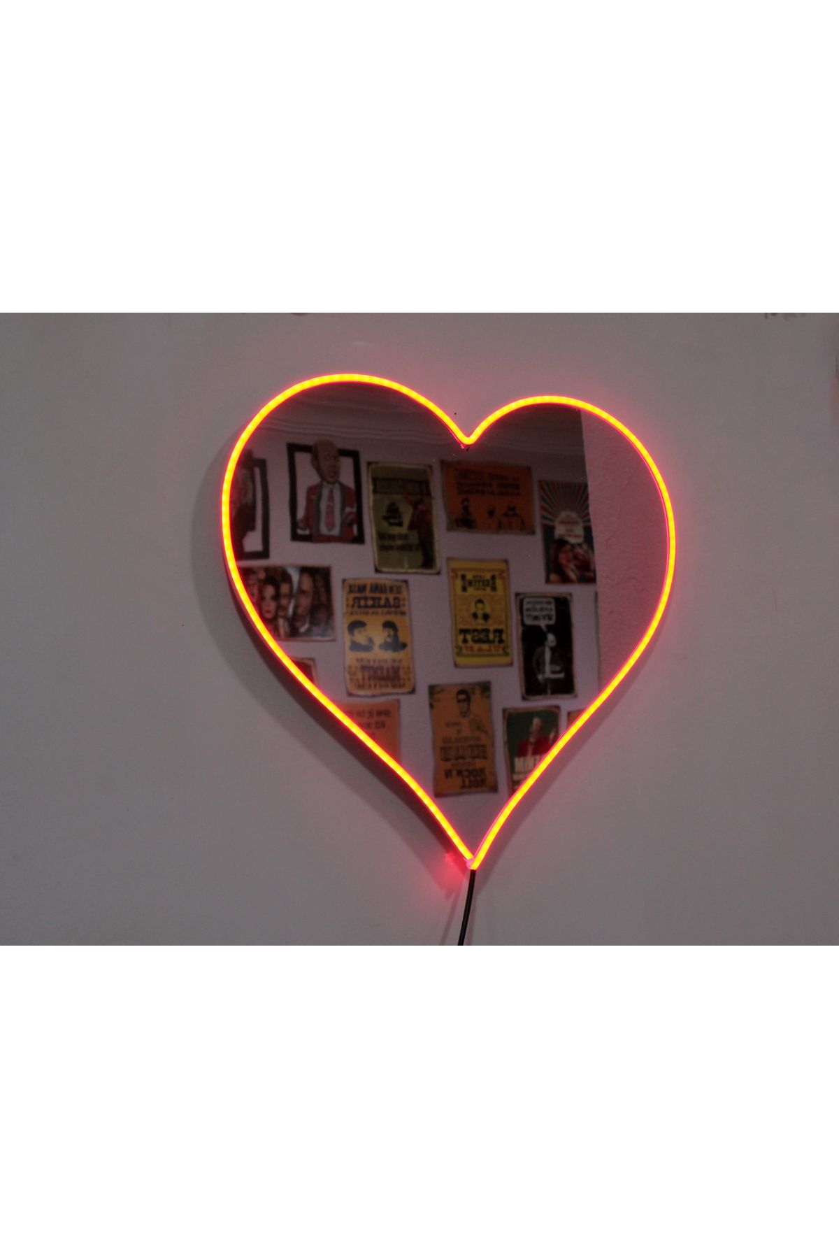 Mor Designer Kalp Şekilli Pleksi Aynalı Neon Led tablo