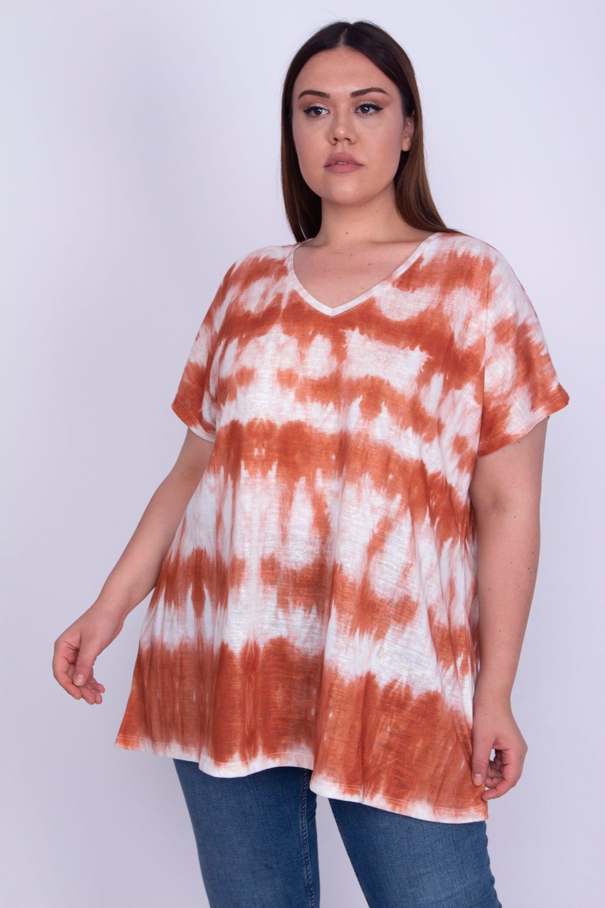 Şans Kadın Büyük Beden Renkli Batik Desen Düşük Kollu Bluz 65n25997