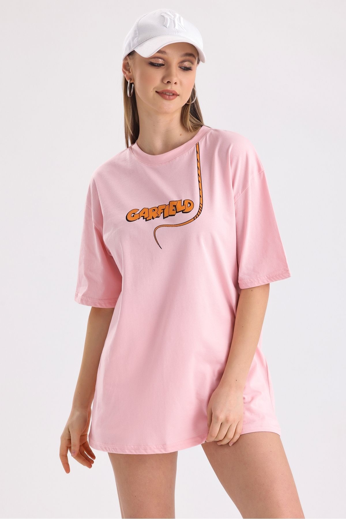MD trend Kadın Ön Ve Sırt Garfield Baskılı Pamuklu Oversize Tişört