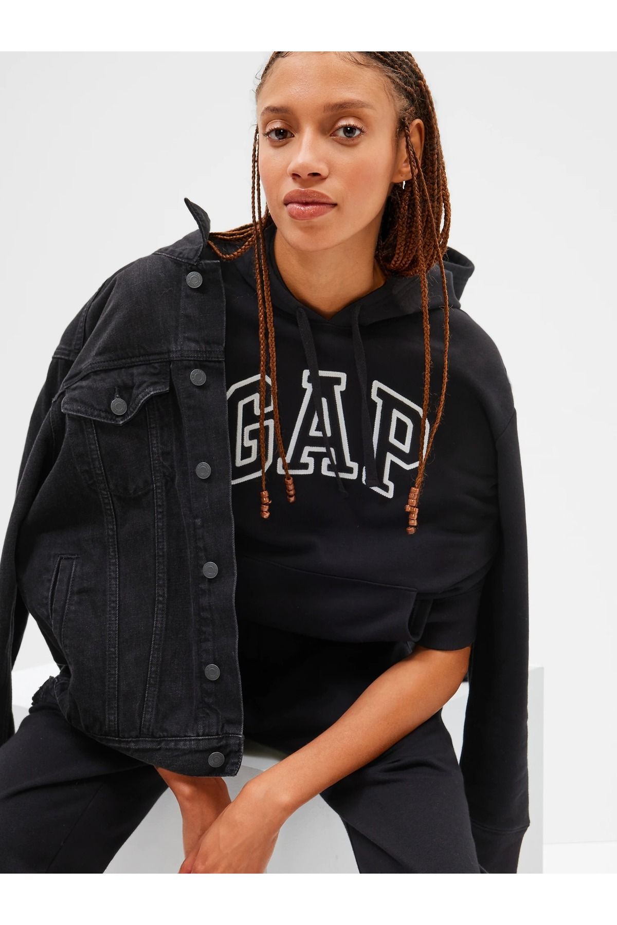 GAP Kadın Siyah Gap Logo Fleece Sweatshirt