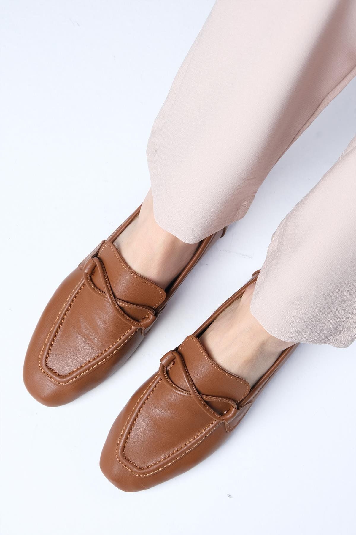 Mio Gusto Fiona Hakiki Deri Taba Renk Küt Burunlu Kadın Loafer Ayakkabı