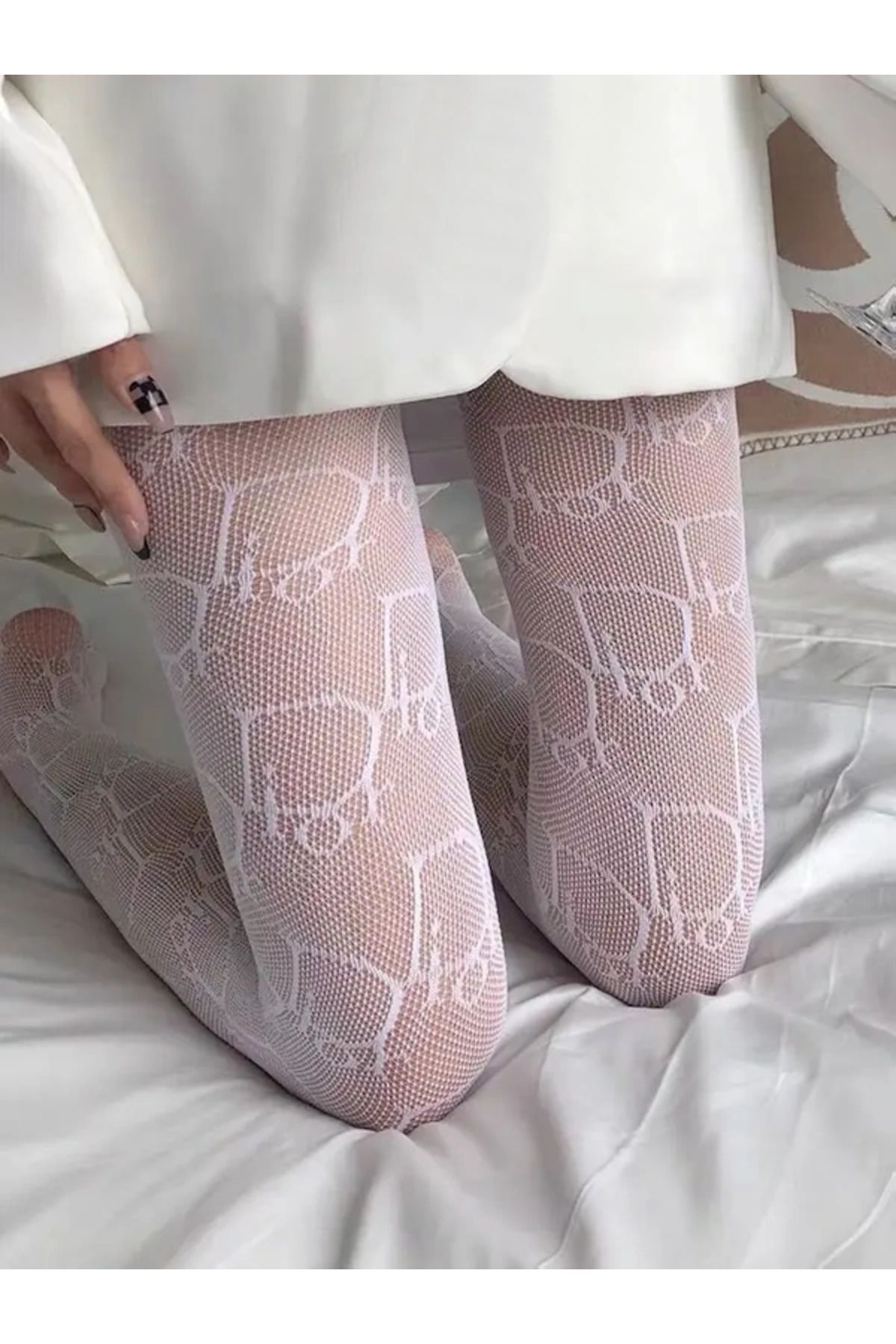 VEGAROKS Yazılı Beyaz Ithal Külotlu Çorap