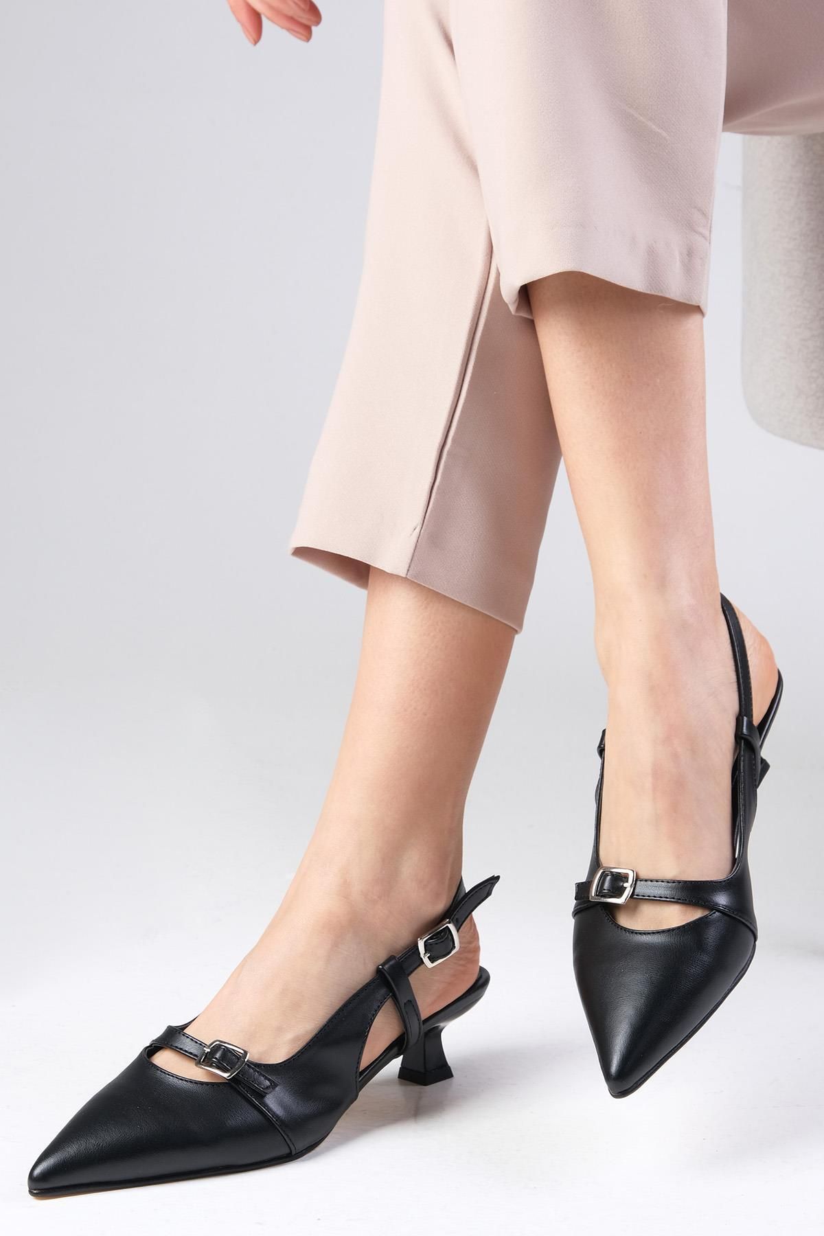Mio Gusto Kristin Siyah Renk Kısa Topuklu Kadın Ayakkabı