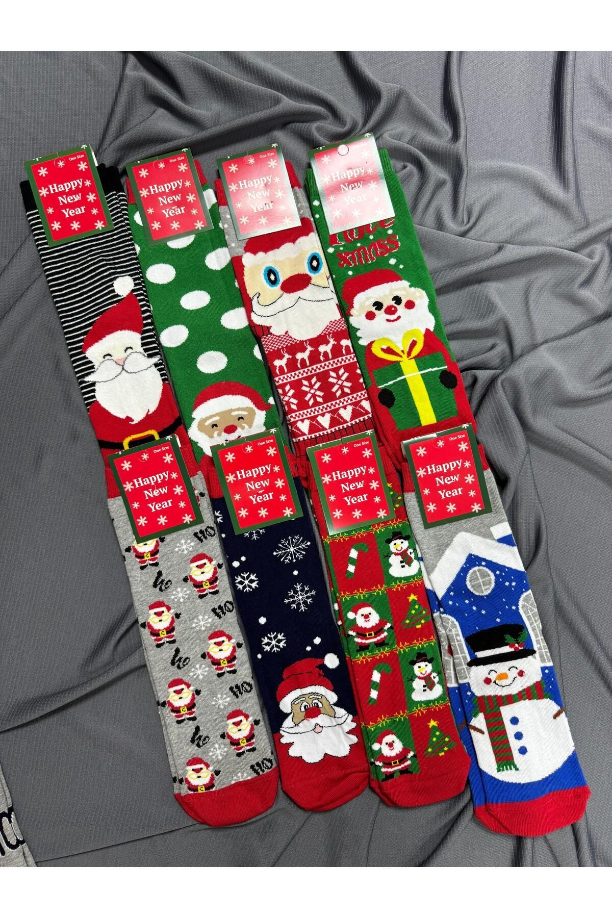 KRC & GLOBAL TEKSTİL Noel - Christmas Temalı Unisex Yılbaşı Çorapları 8'Li