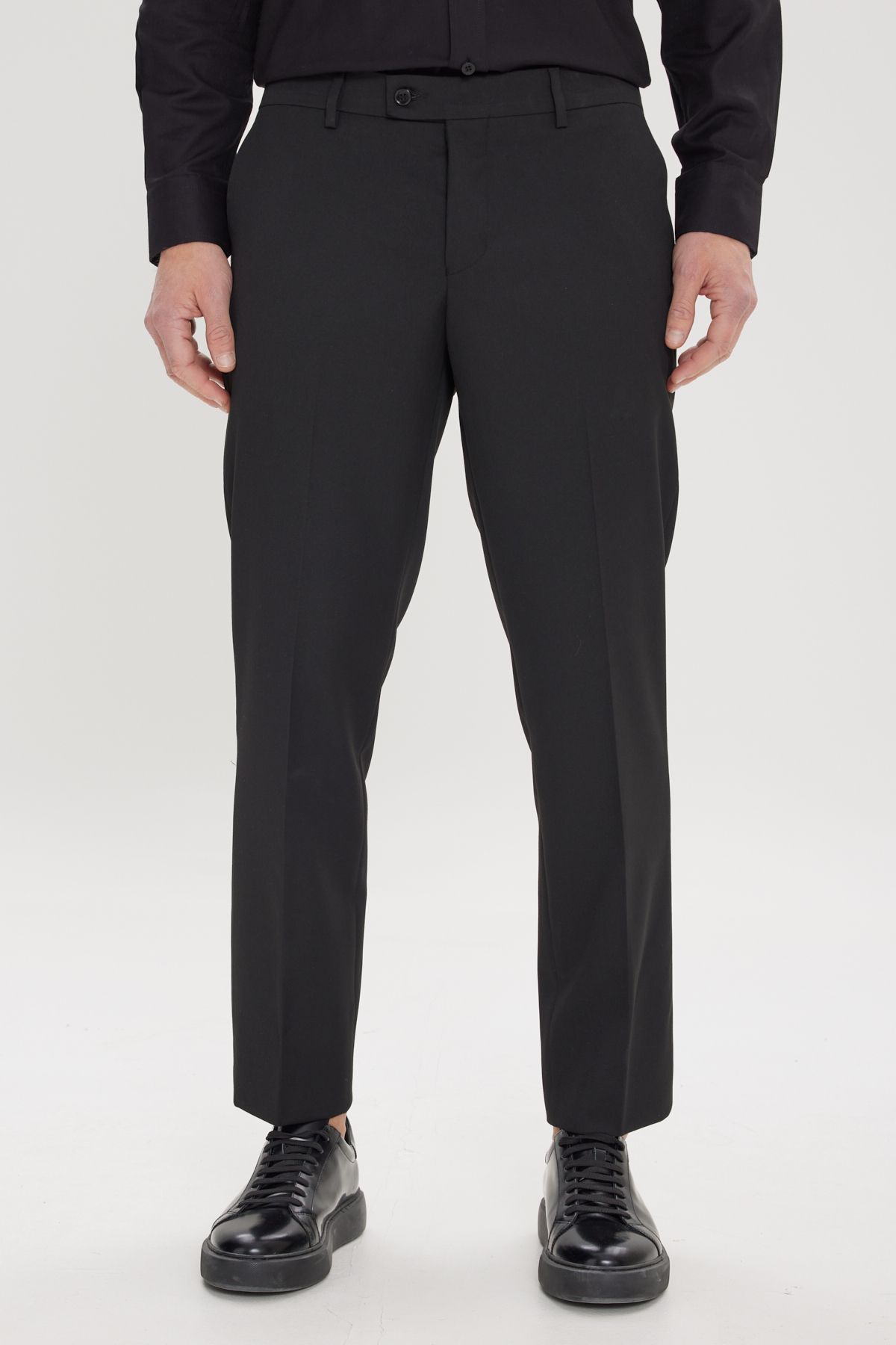 AC&Co / Altınyıldız Classics Erkek Siyah Regular Fit Normal Kesim Yan Cepli Esnek Klasik Pantolon