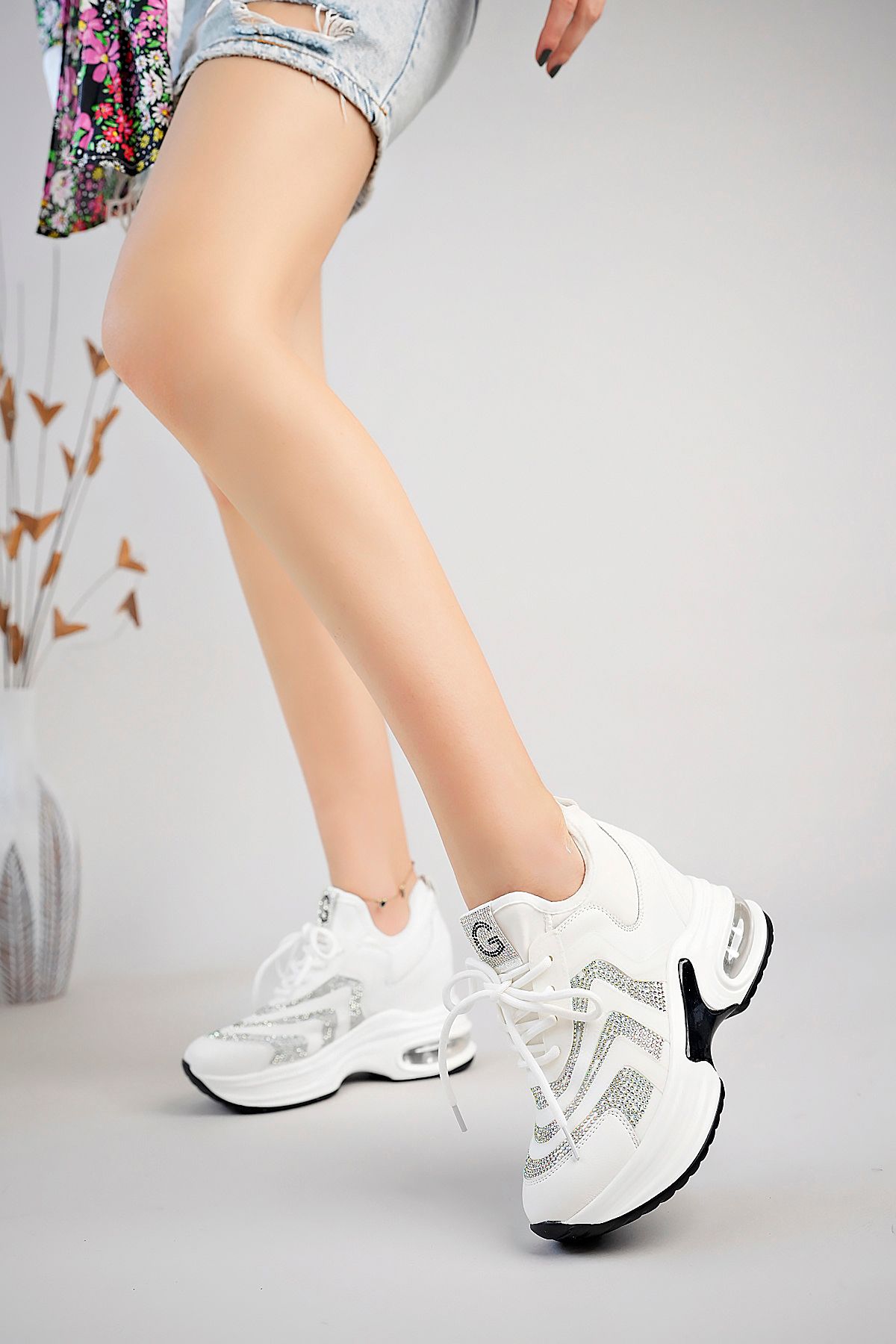Guja Kadın Taş Detay Gizli Dolgu Topuk Sneakers