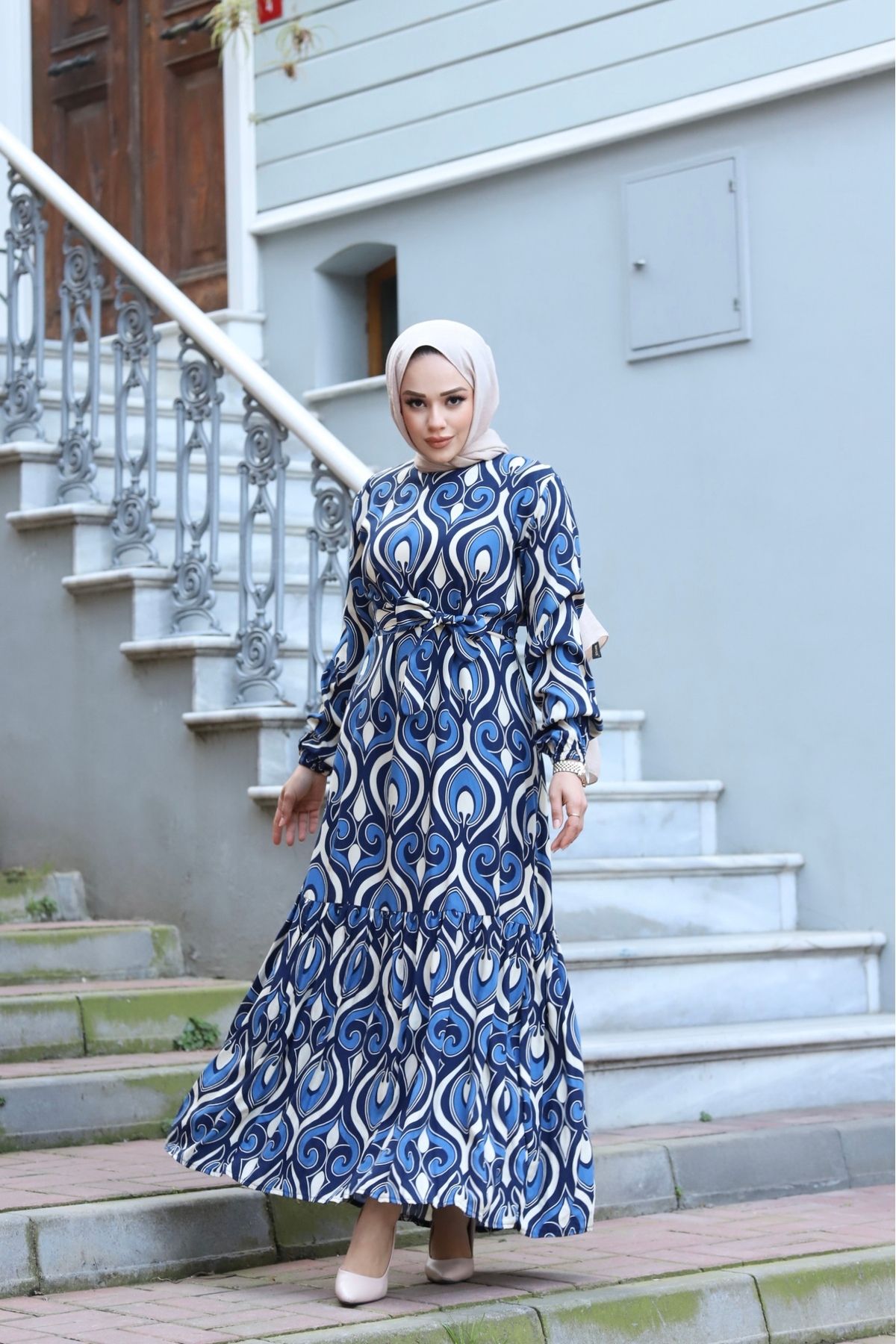 QUMET Kadın Yazlık Kuşaklı Kolu Lastikli Desenli Viskon Dokuma Tesettür Elbise