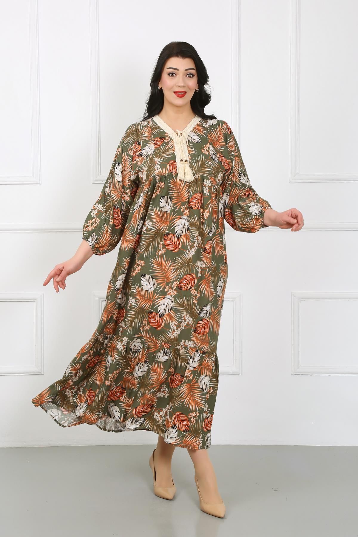 By Alba Collection Kadın Haki Yaprak Desenli Yakası Dantelli Uzun Kollu Pamuk Viskon Büyük Beden Elbise