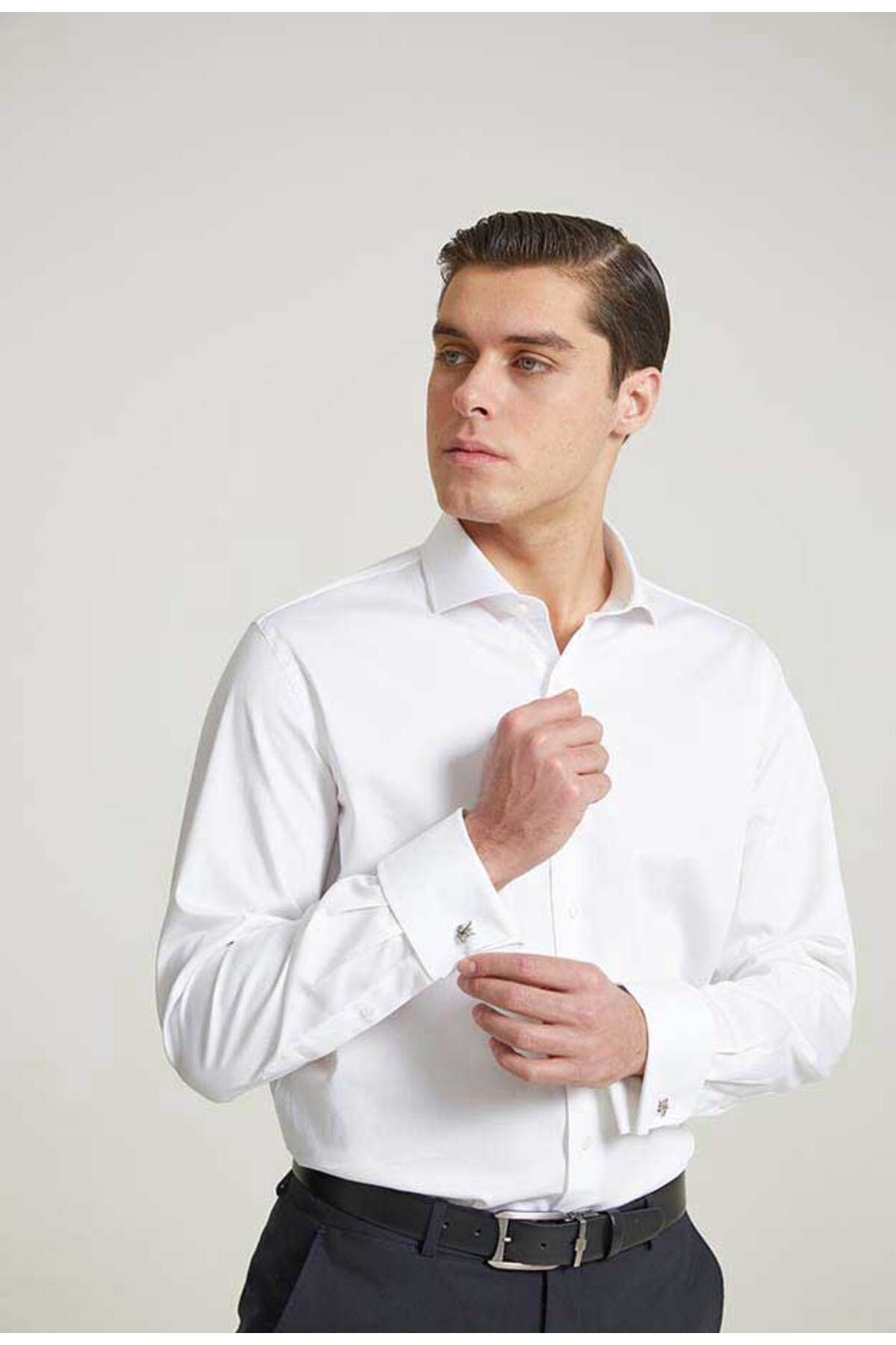 Damat Slim Fit Beyaz Düz Nano Care Gömlek