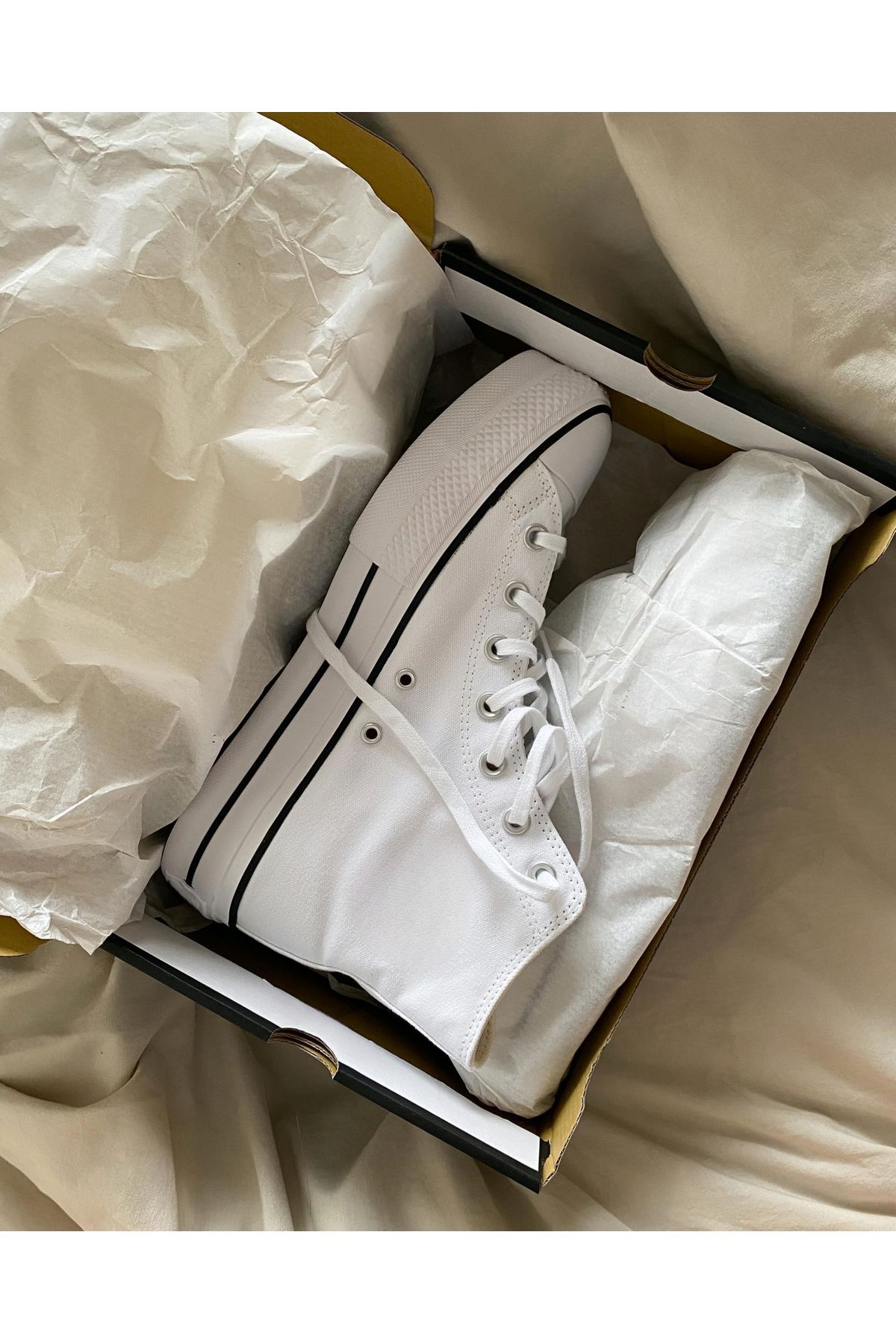 GOSSİP TEAM Beyaz Uzun Bilekli Unisex Bağcıklı Kalın Taban All Star Platform Sneaker Spor Ayakkabı