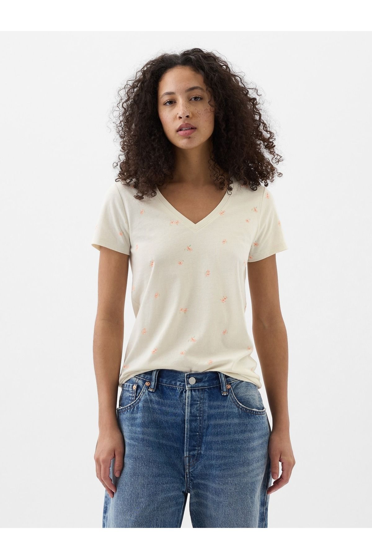 GAP Kadın Kırık Beyaz Favorite V Yaka T-shirt