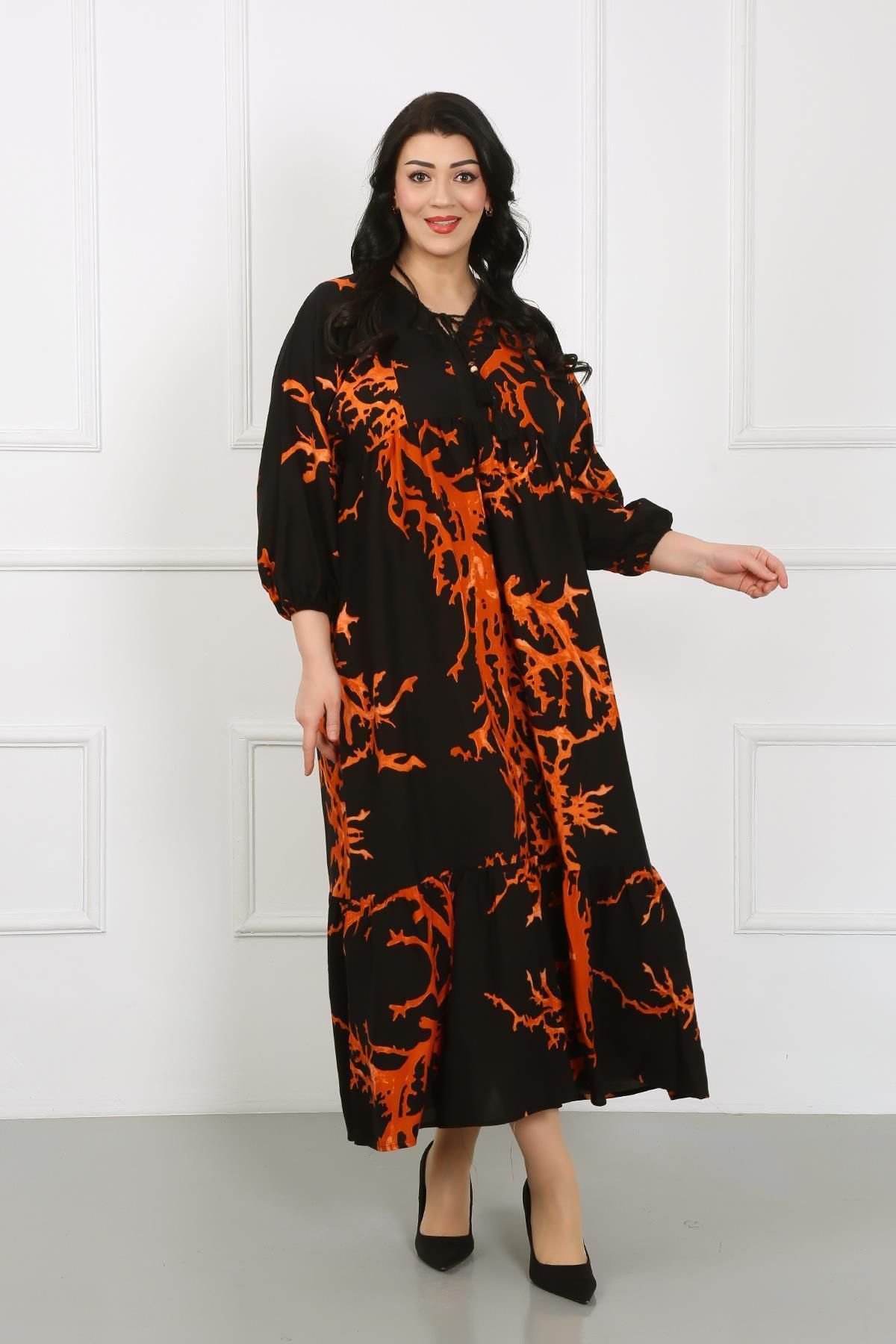 By Alba Collection Kadın Turuncu Siyah Desenli Yakası Dantelli Uzun Kollu Pamuk Viskon Büyük Beden Elbise