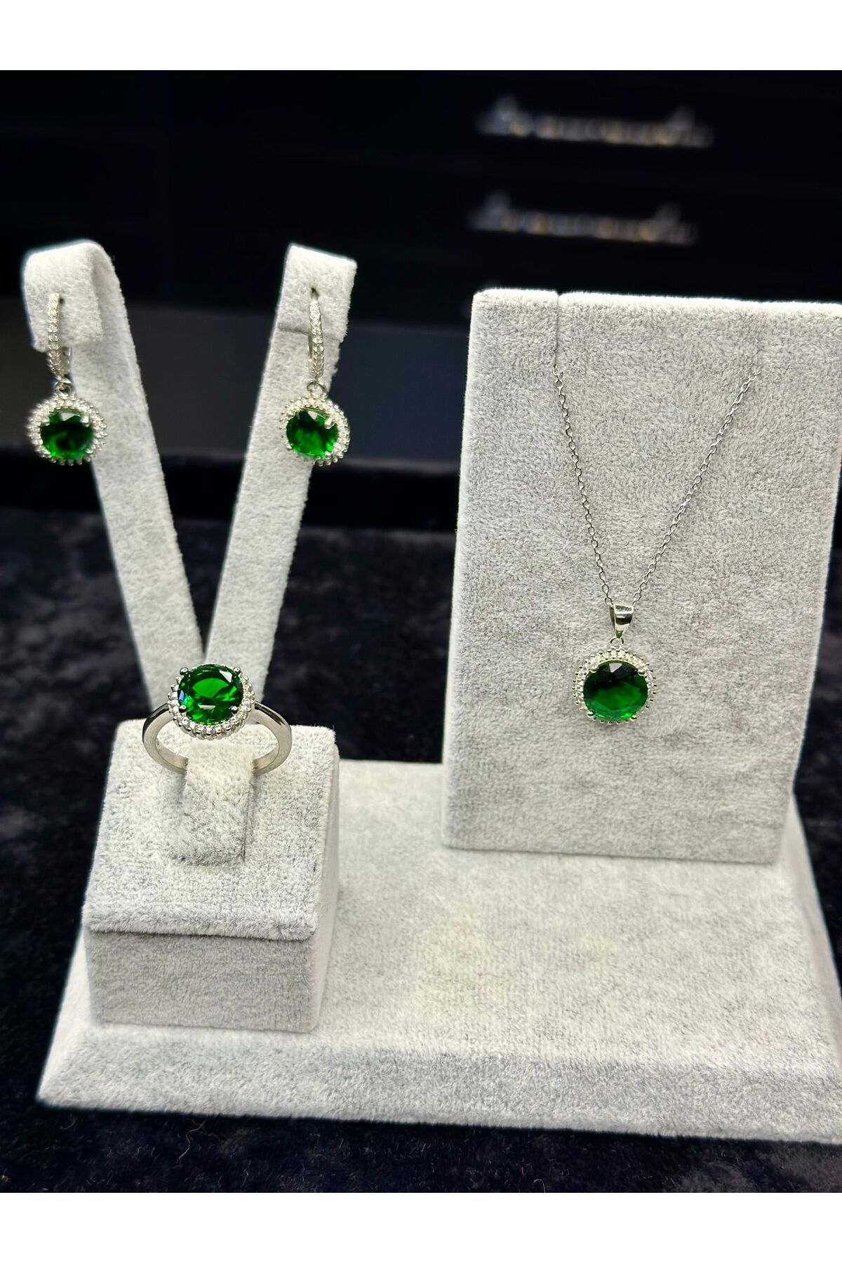 Amber ZÜMRÜT MOZANİT SET