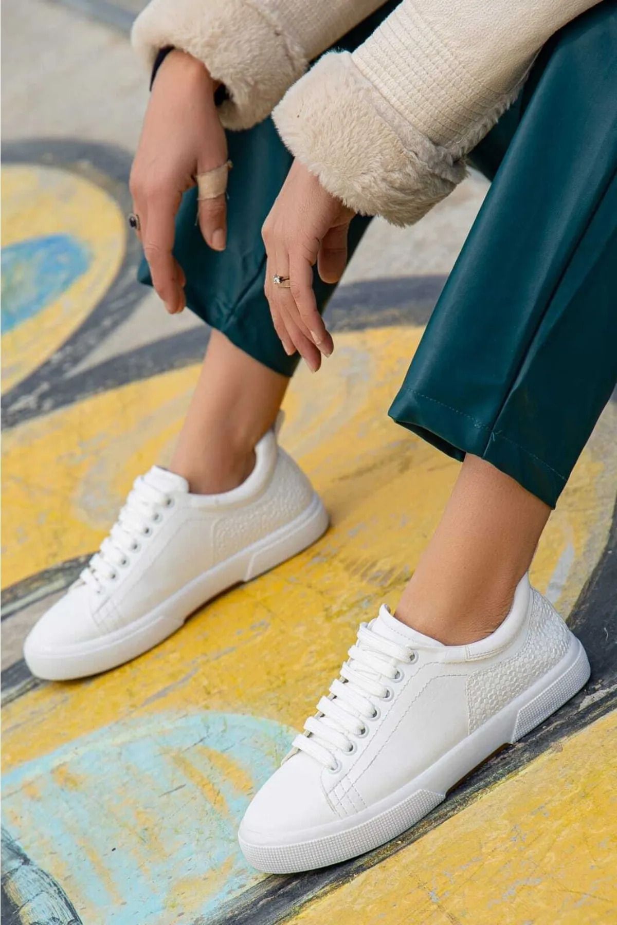 Pine Cone Beyaz Kadın Spor Ayakkabı Bağcıklı Sneaker