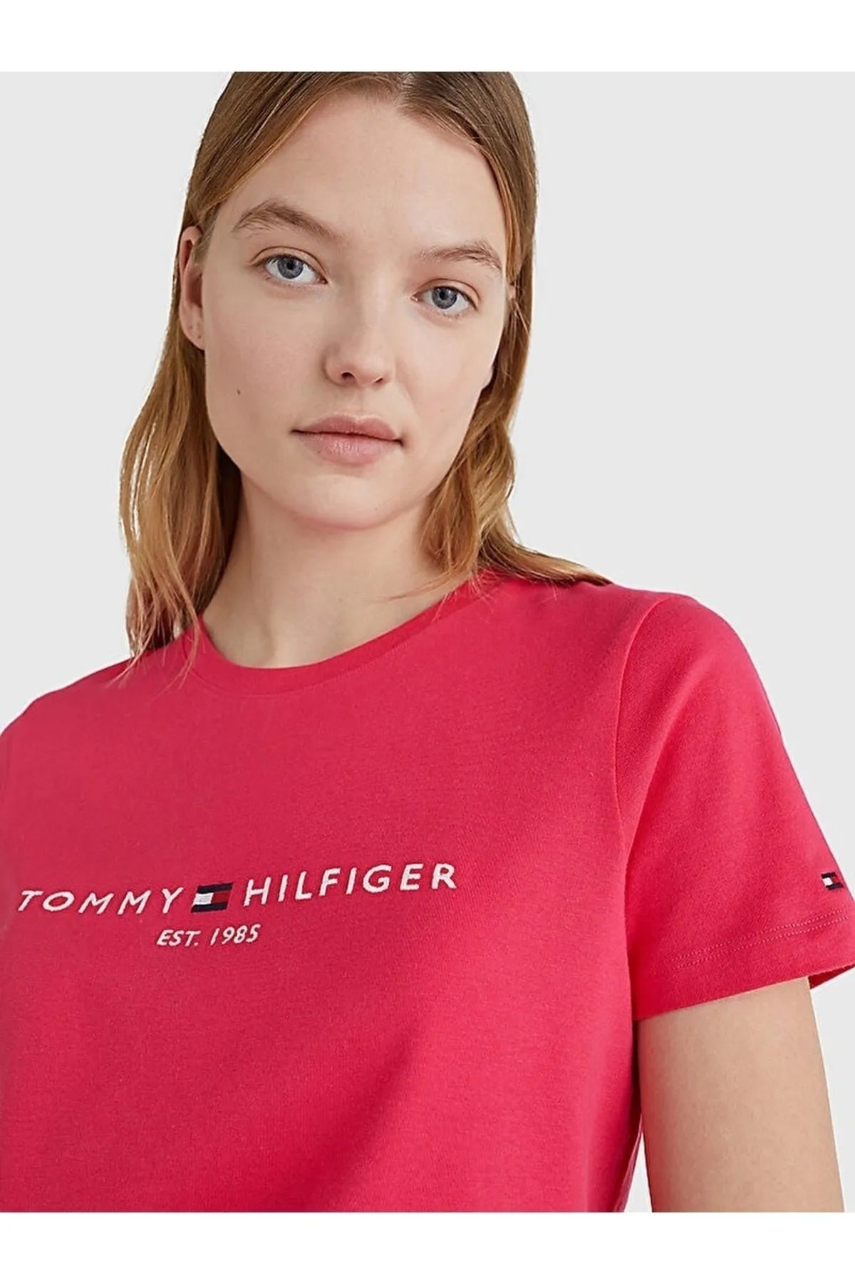 Tommy Hilfiger Heritage Logo T-Shirt//NAR ÇİÇEĞİ