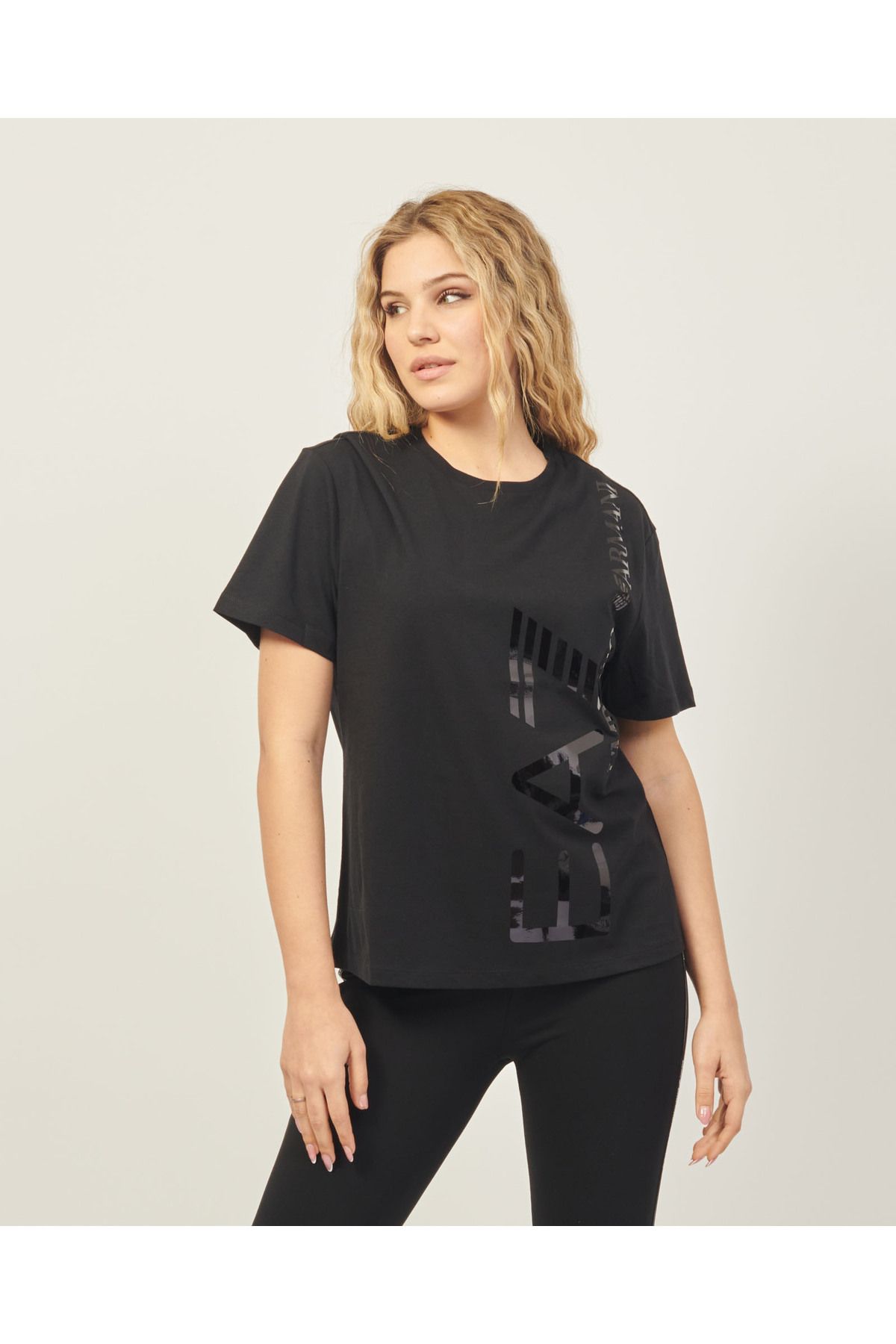 EA7 Kadın Marka Logolu Rahat Kesim Siyah T-Shirt 3DTT25 TJTYZ-0228