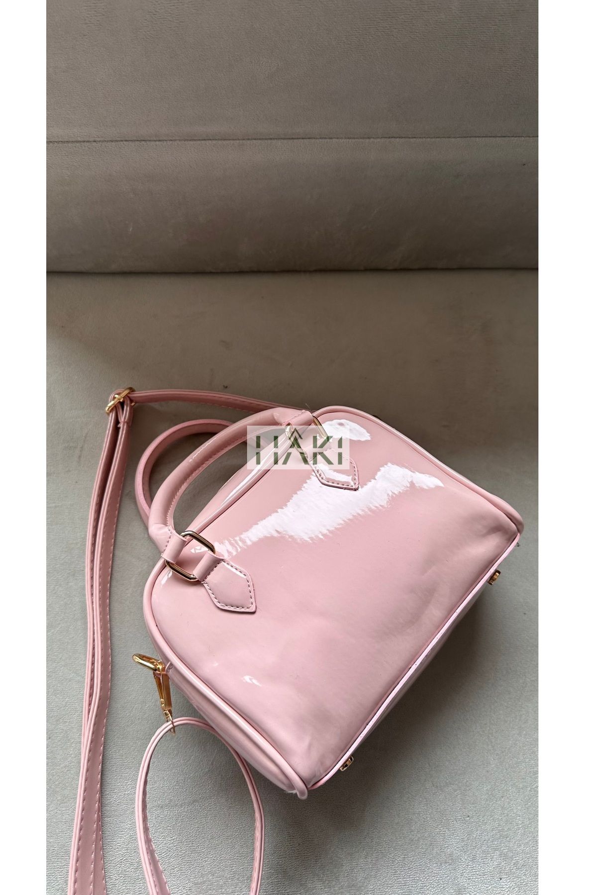 Boutiquehaki Fam Mini Bag