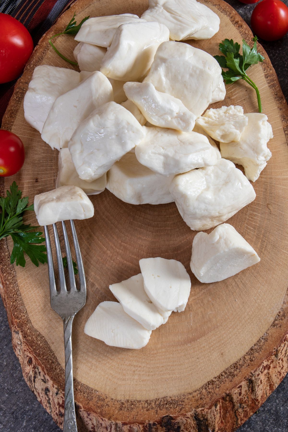 NEFİSSO ANTEP USULÜ Antep Peyniri ( İnek ) Az Tuzlu Salamura 750 g Bidon