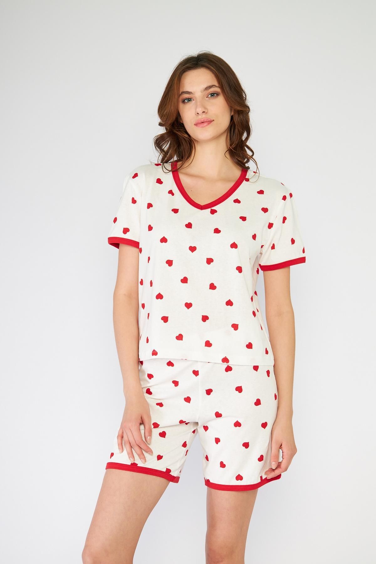 ESPİNA Kadın Pamuklu Örme Kırmızı Kalpli Şortlu Pijama Takımı