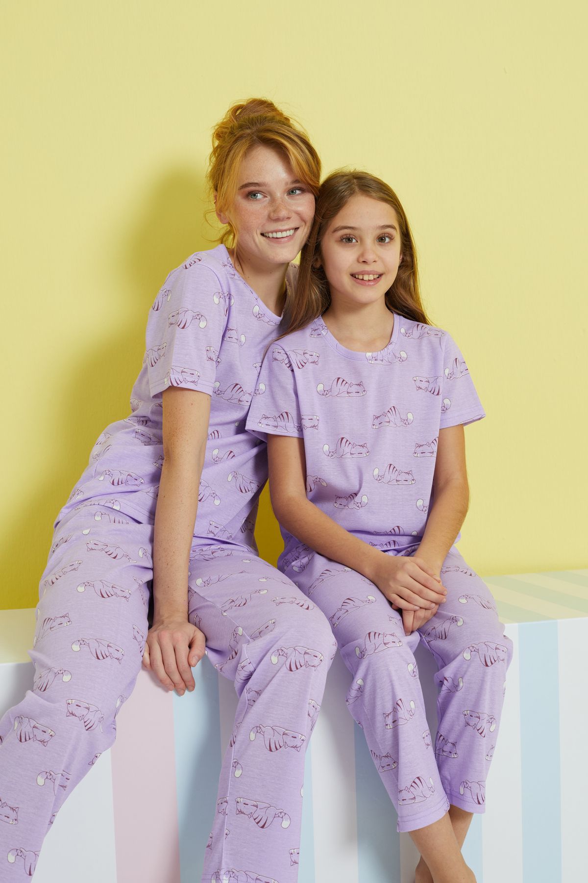 Siyah İnci çok renkli Örme Pijama Takım