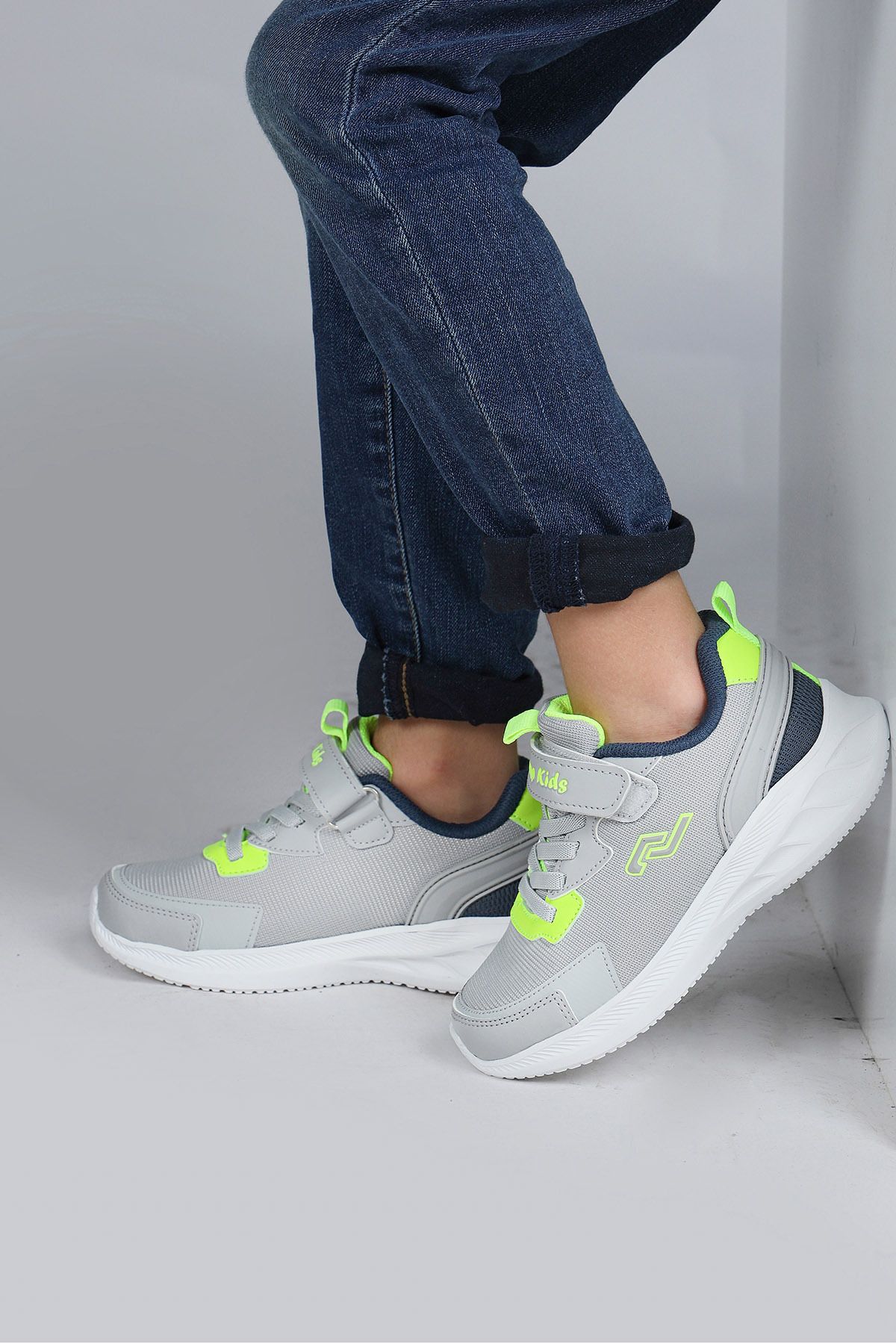 Jump 28106 Cırtlı Açık Gri - Neon Yeşil Üniseks Çocuk Sneaker Günlük Spor Ayakkabı