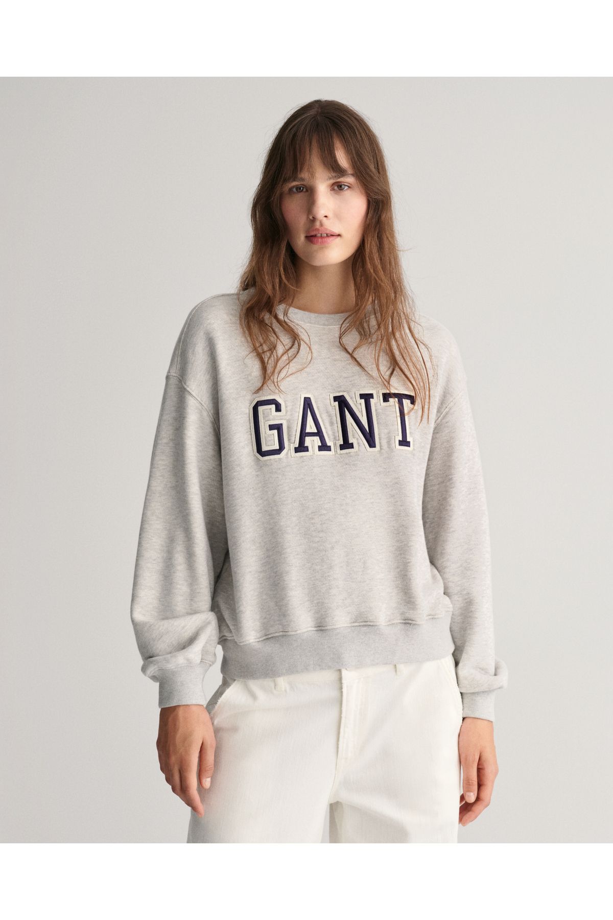Gant Kadın Gri Oversize Fit Bisiklet Yaka Logolu Sweatshirt