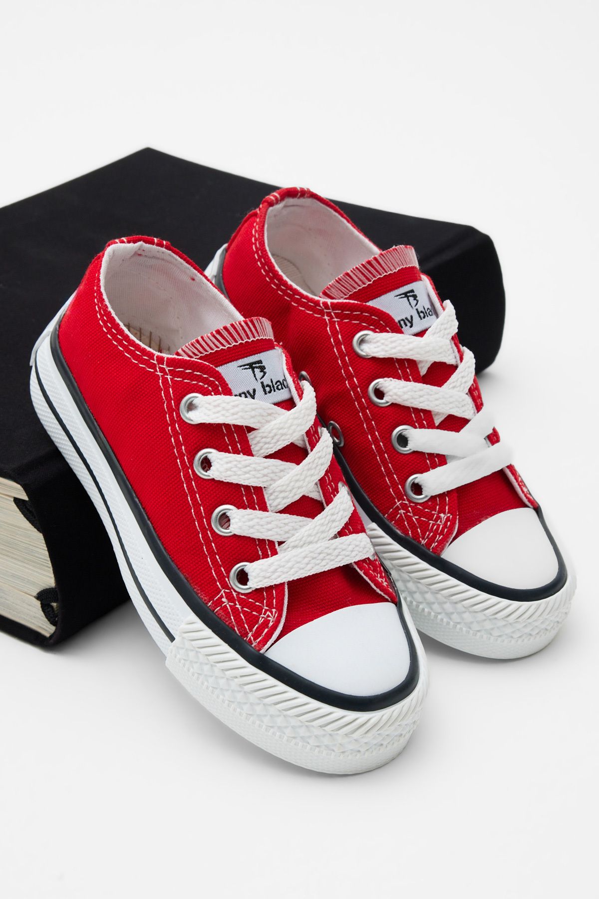 Tonny Black Çocuk Unisex Kırmızı Rahat Kalıp Bağcıklı Sneaker