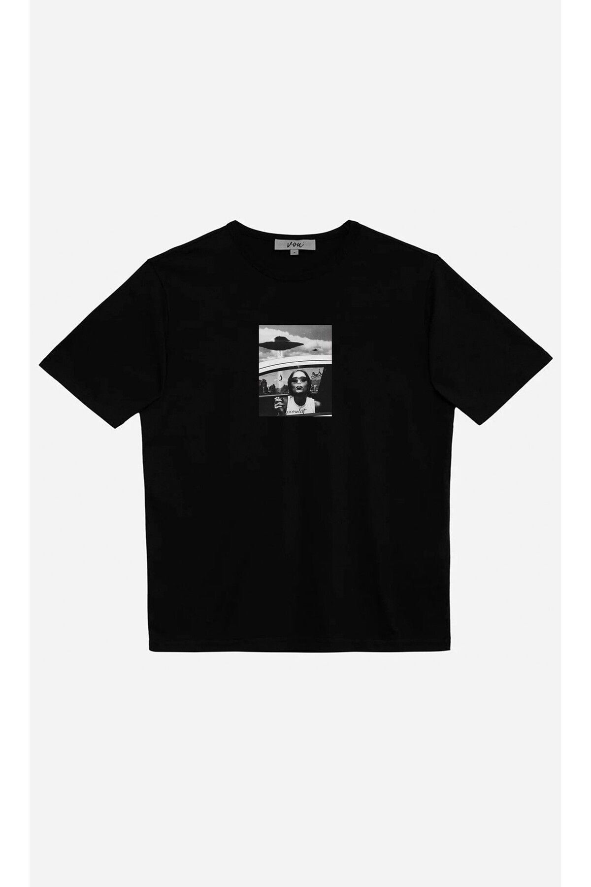 VOU 1025- Surrealist Oversize Unisex T-Shirt