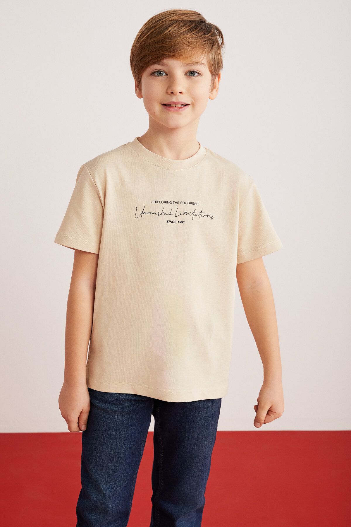 GRIMELANGE Rune Erkek Çocuk %100 Pamuk Kısa Kollu Parça Baskılı Bisiklet Yaka Bej T-shirt