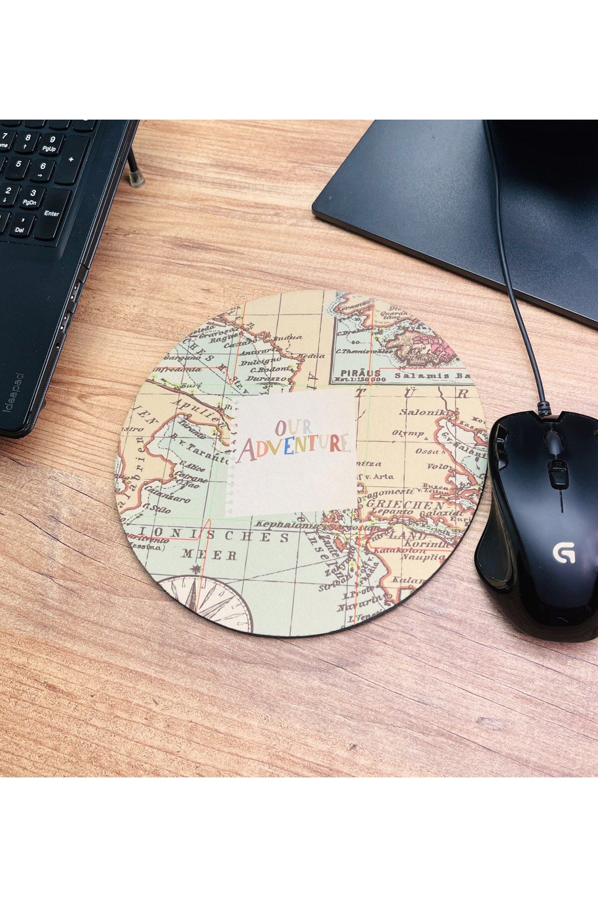 Gift Moda Travel Tasarımlı Oval Mouse Pad