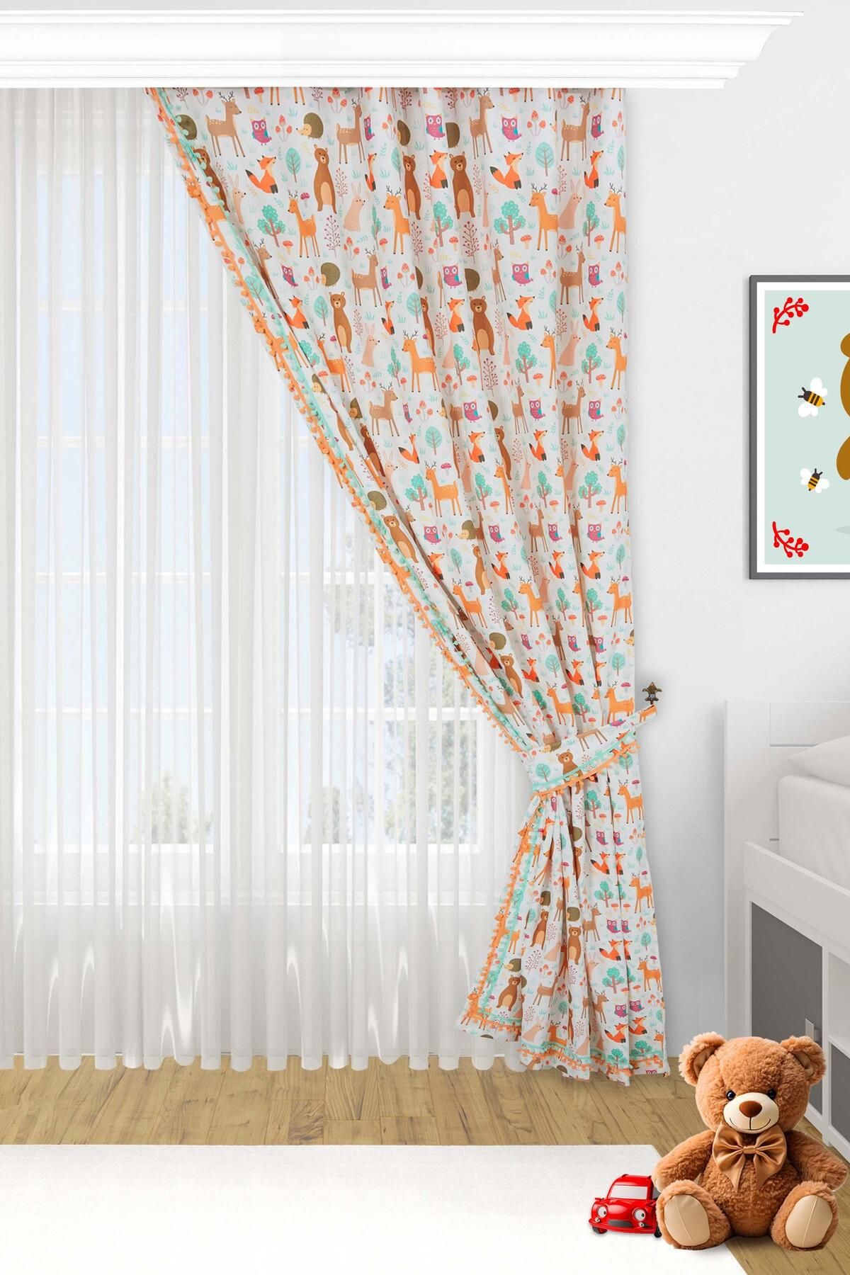 Aisha's Design Kenarları Renkli Ponponlu Desenli Çocuk Odası Fon Perde Sağ Kenar 245x140 Cm,pr-34sag