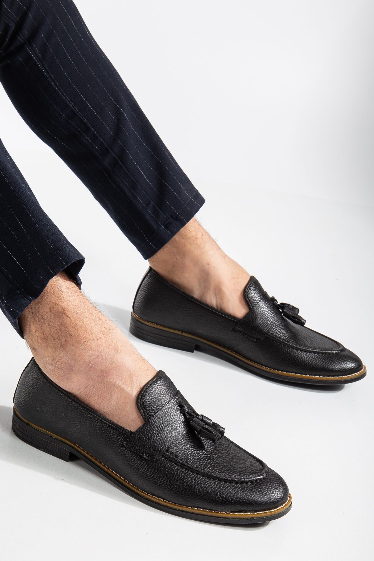 By Oxford Erkek Siyah Günlük Püsküllü Klasik Ayakkabı