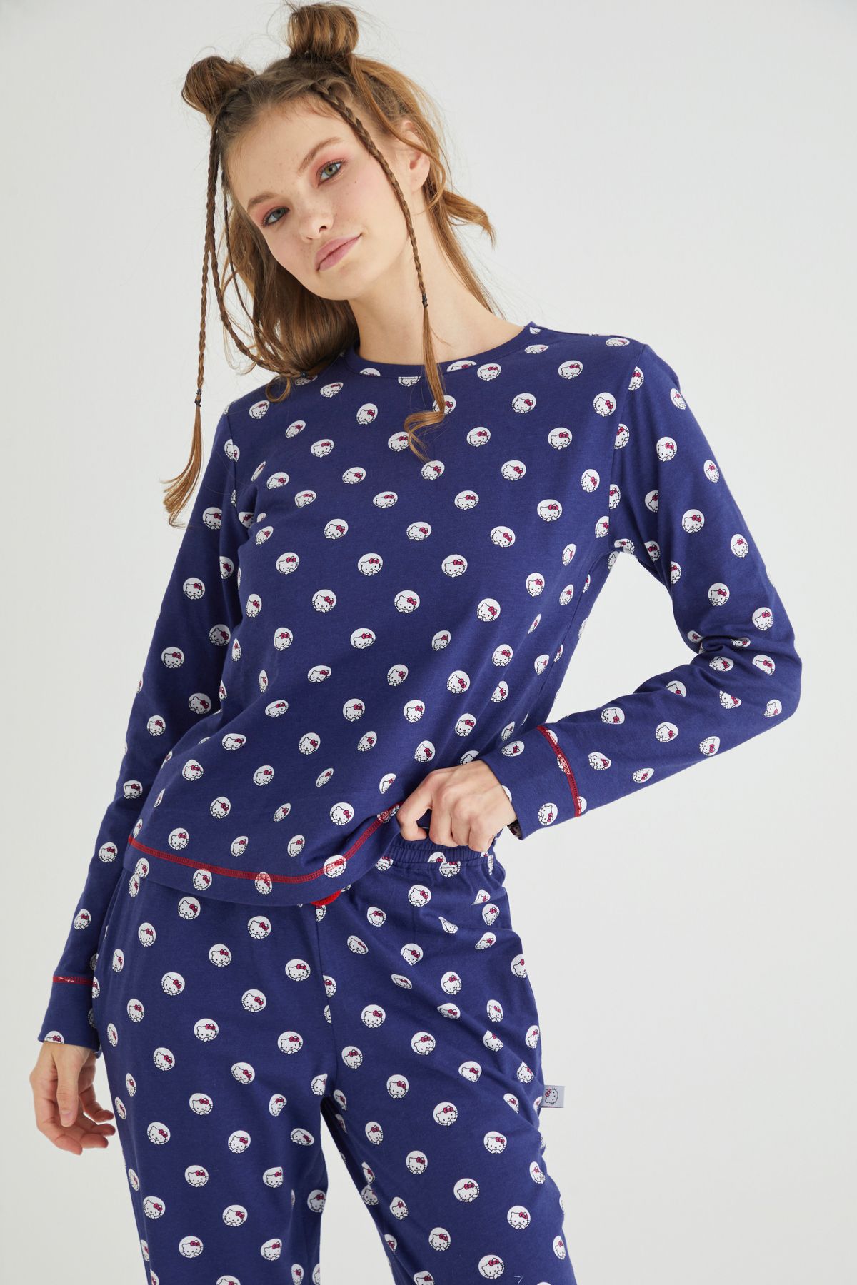 Hello Kitty Lisanslı Uzun Kollu Lacivert 100% Pamuklu Pijama Takımı Roz-65