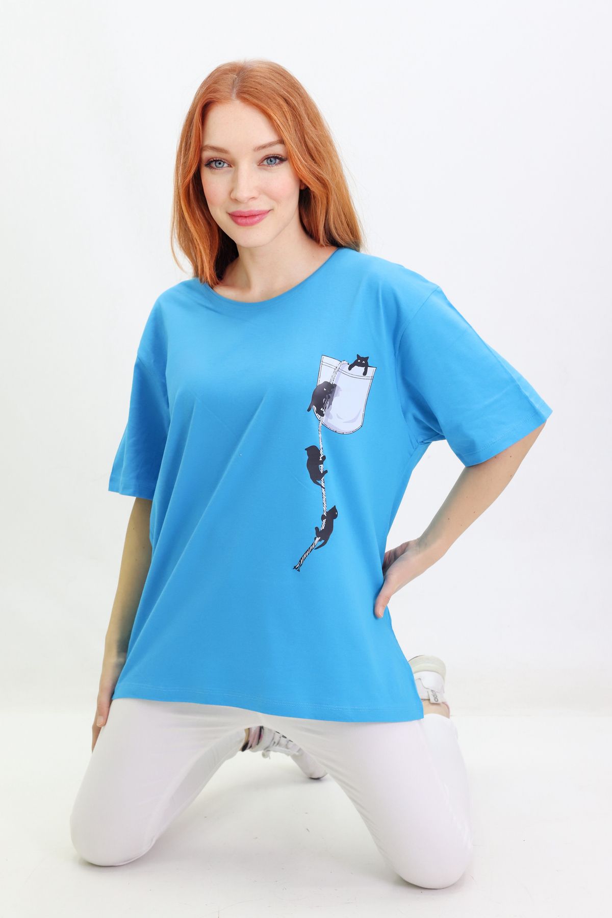 ÇILDIR ÖRME kedi baskılı t-shirt
