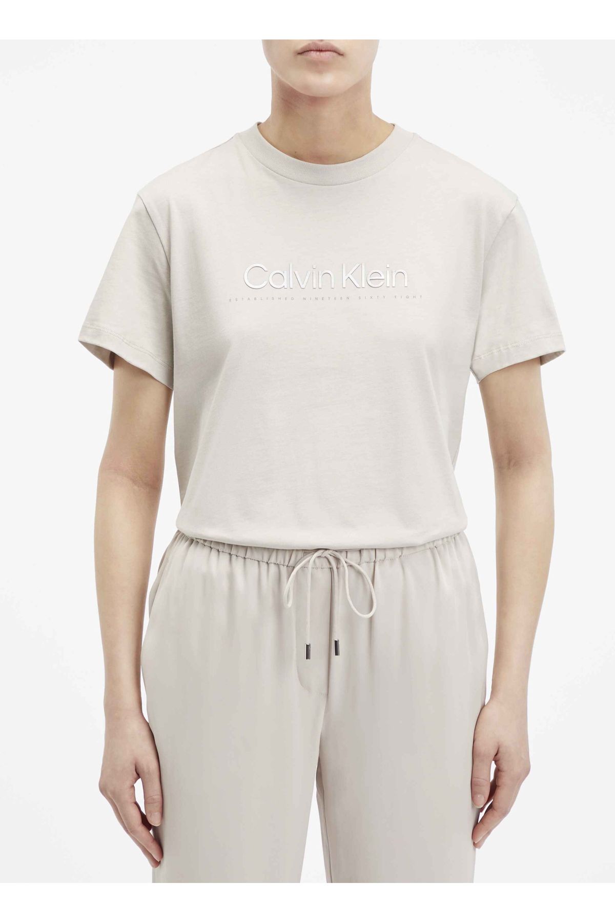 Calvin Klein Bisiklet Yaka Düz Açık Gri Kadın T-shirt Satın Prınt Graphıc T Shırt