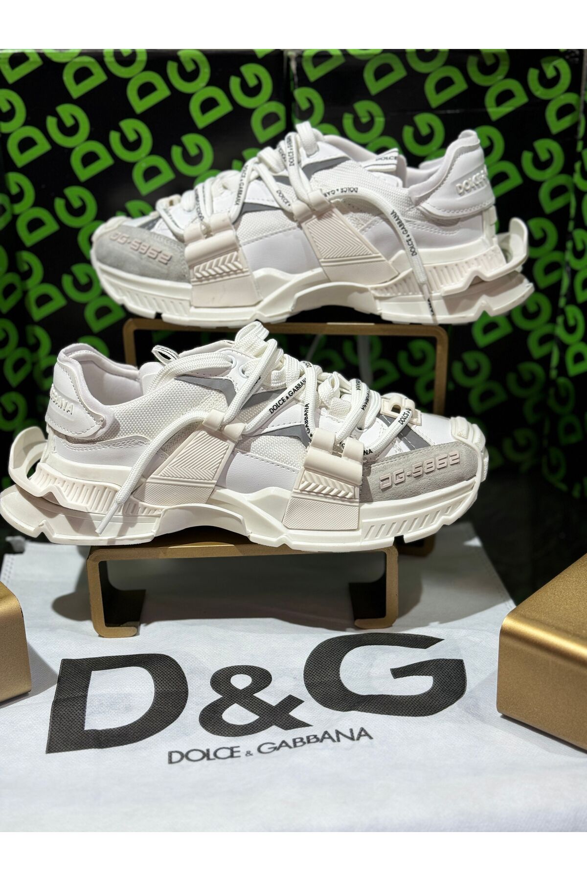 Linaboutique DG beyaz  ayakkabı