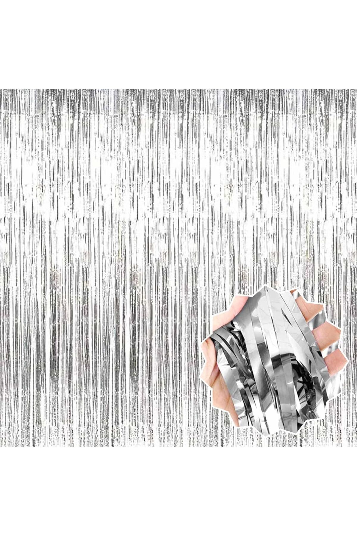 Skygo Gümüş Renk Ekstra Metalize Parlak Saçaklı Arka Fon Perde İthal A Kalite 1x2 Metre